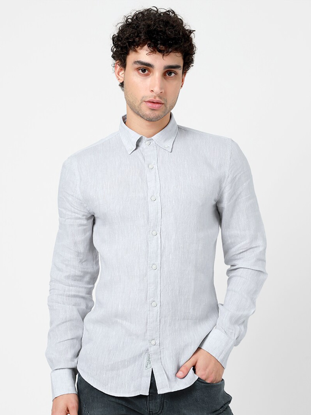 

Snitch Men Grey Slim Fit Linen Casual Shirt