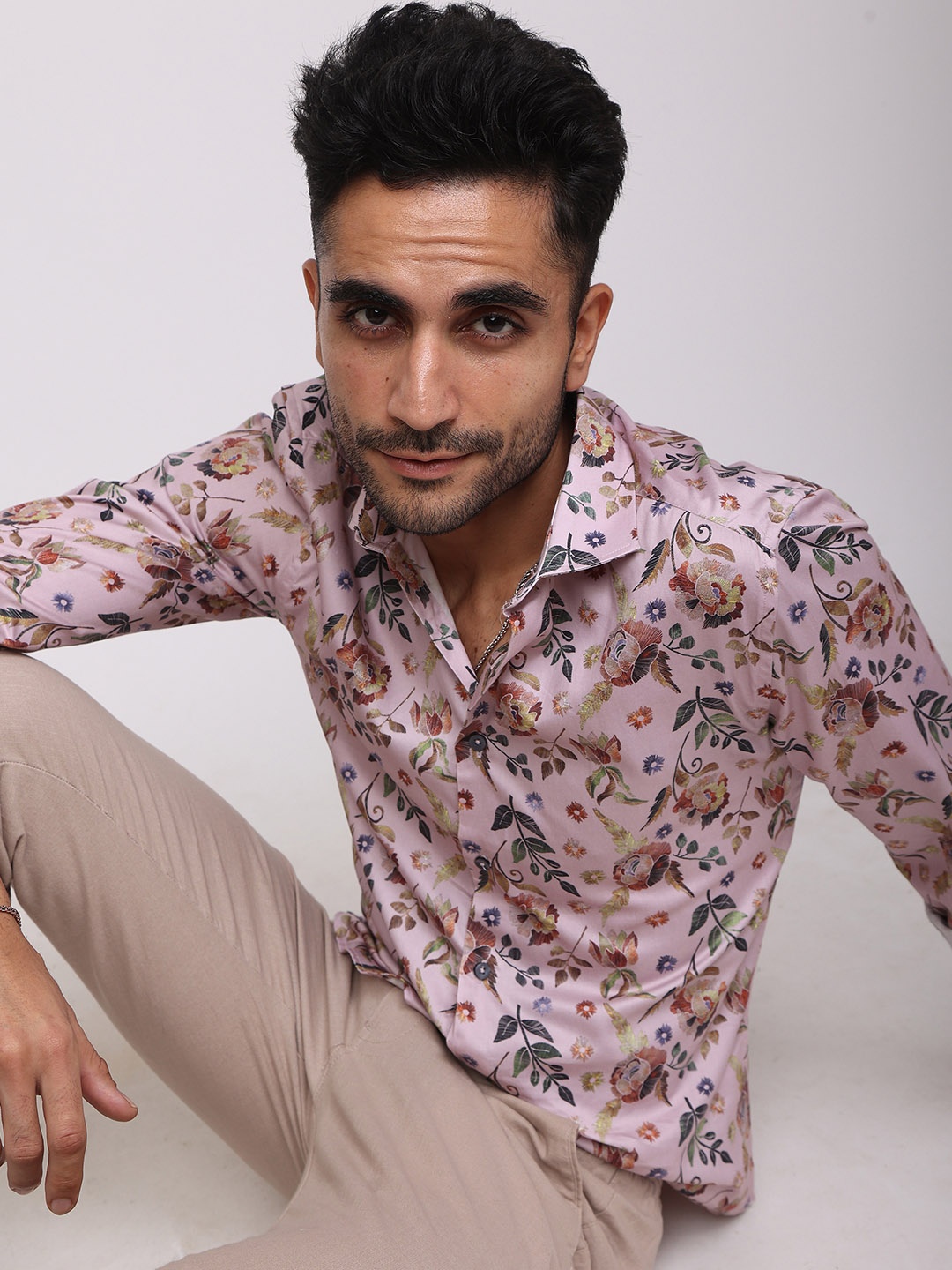

Snitch Men Slim Fit Floral Printed Casual Cotton Shirt, Peach