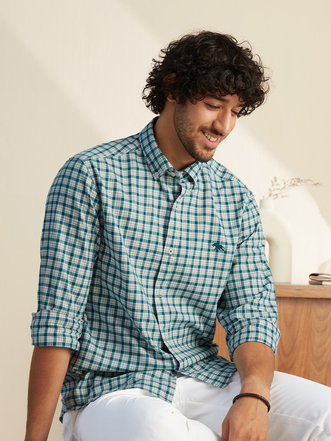 

Andamen Men Green Classic Checked Cotton Casual Shirt