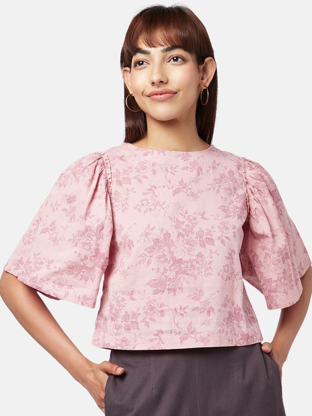 

AKKRITI BY PANTALOONS Pink Printed Crop Top
