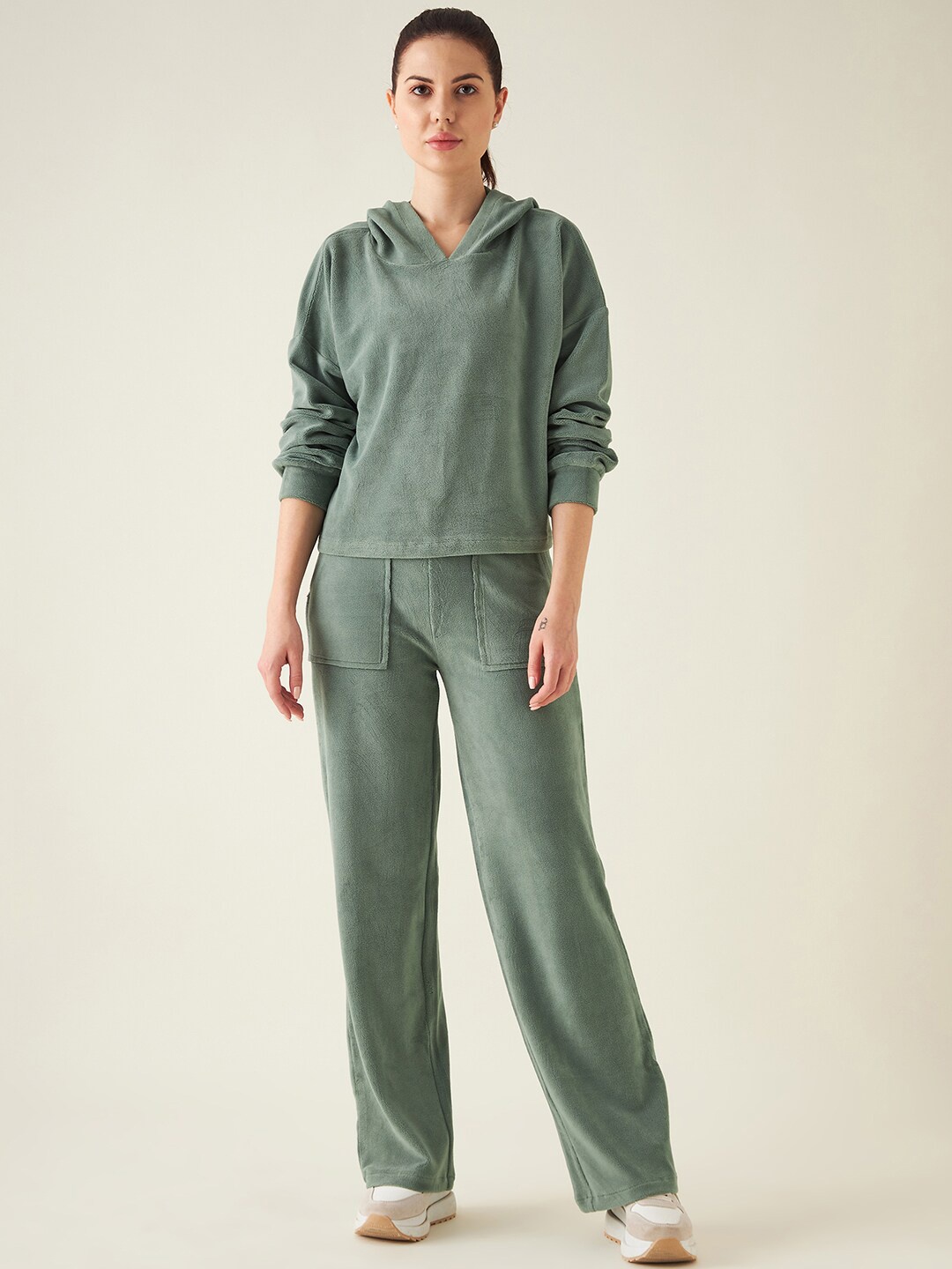 

JUNE & HARRY Women Sea Green Sweatshirt With Trousers Co-Ords