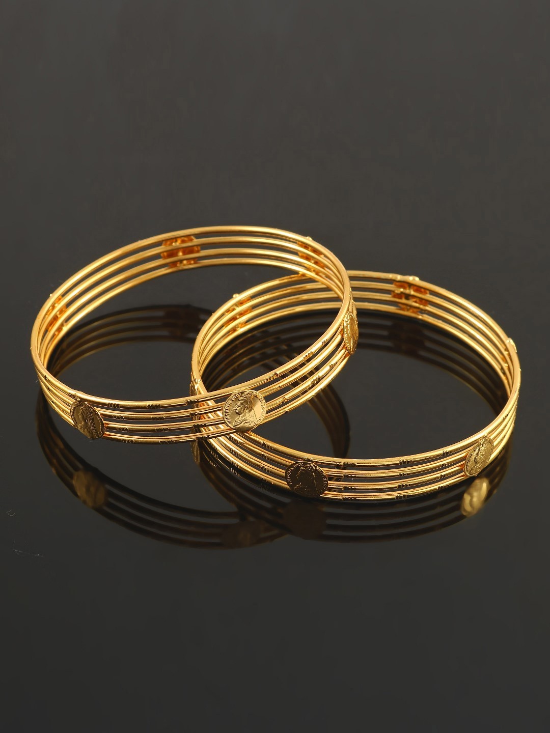 

Jewar Mandi Set Of 2 Gold-Plated Designed Bangles