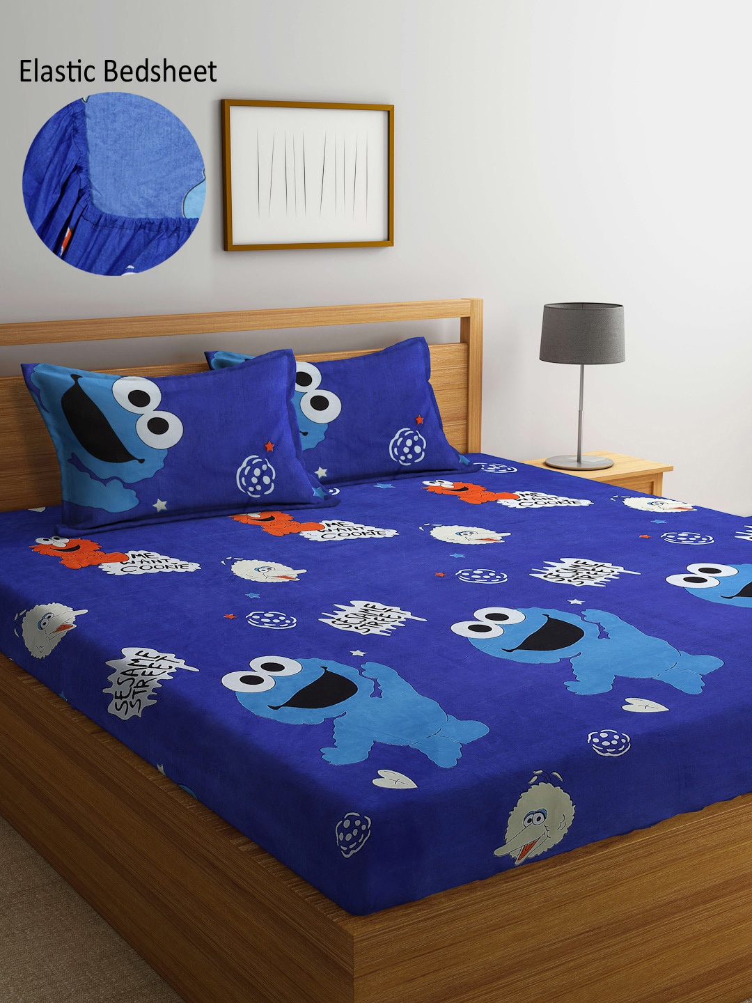 

Arrabi Blue & White Graphic 300 TC King Bedsheet with 2 Pillow Covers