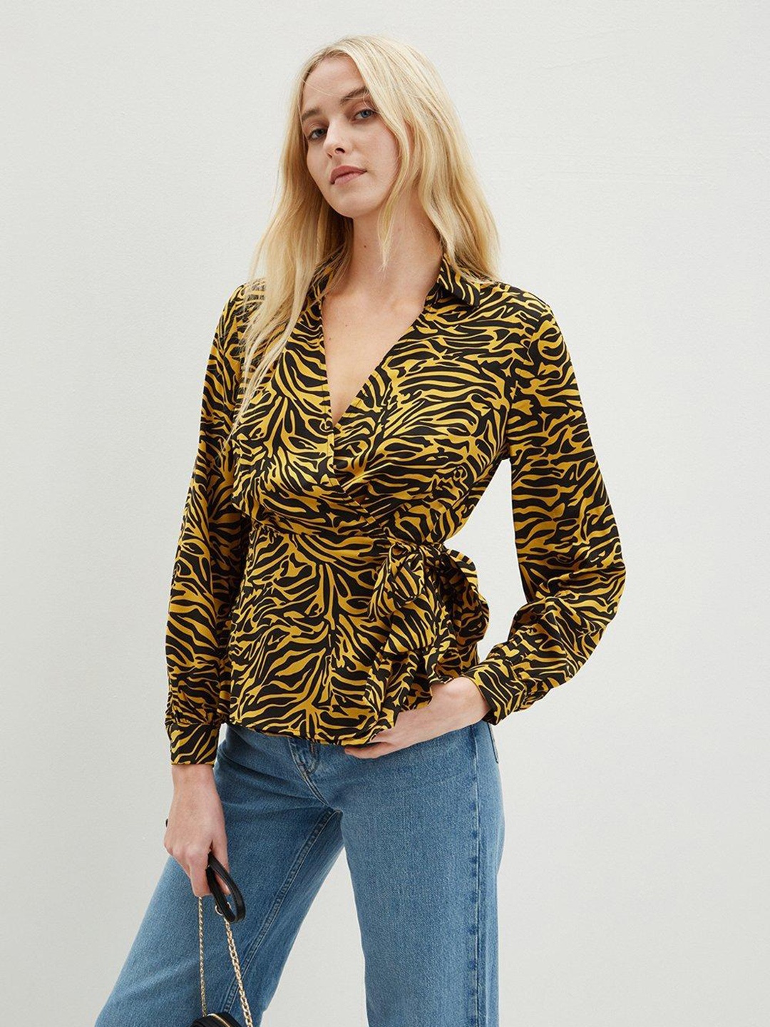 

DOROTHY PERKINS Yellow & Black Animal Print Wrap Top