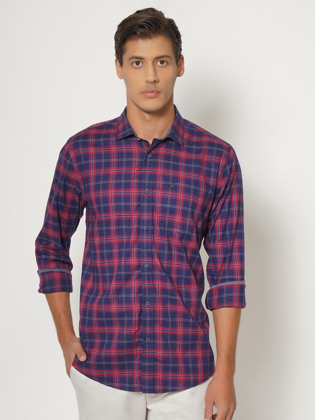 

Blackberrys Men Navy Blue Slim Fit Tartan Checked Casual Cotton Shirt