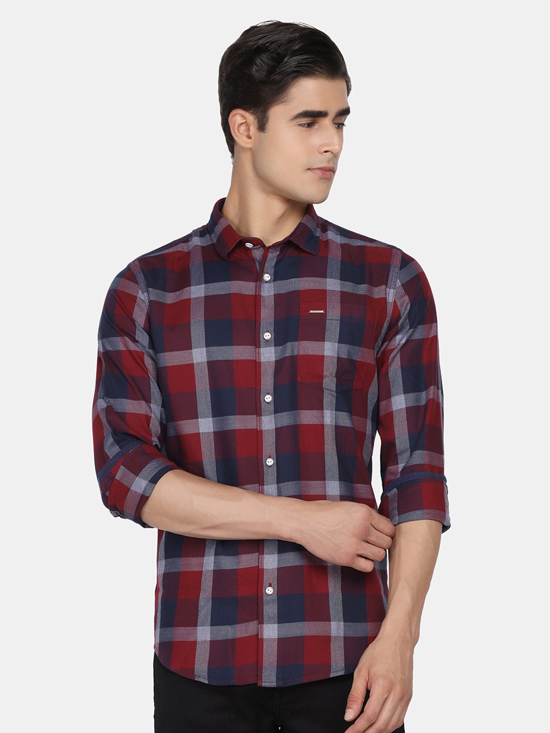 

Blackberrys Men Red Slim Fit Tartan Checked Casual Cotton Shirt