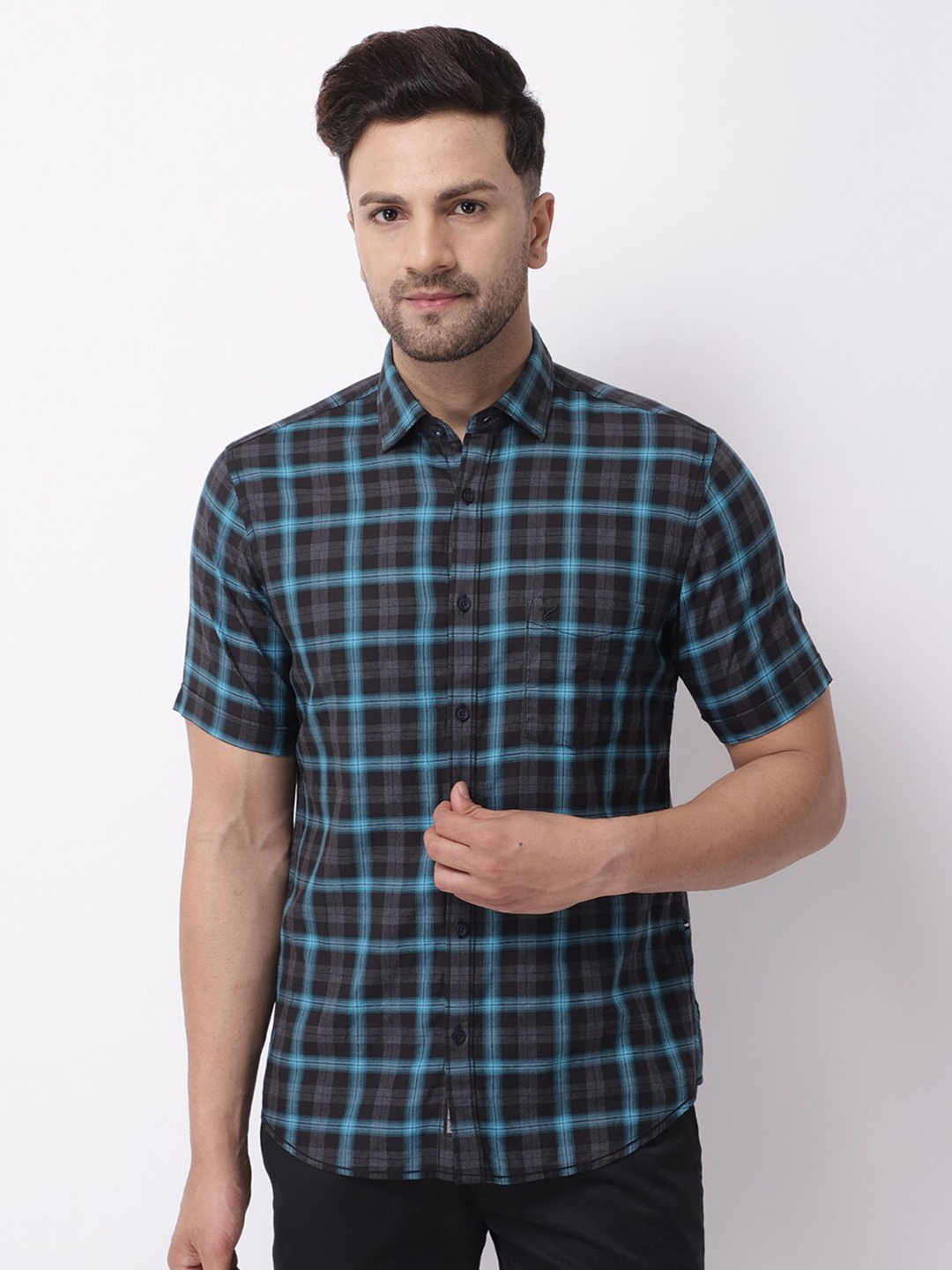 

Blackberrys Men Blue Slim Fit Tartan Checked Cotton Casual Shirt