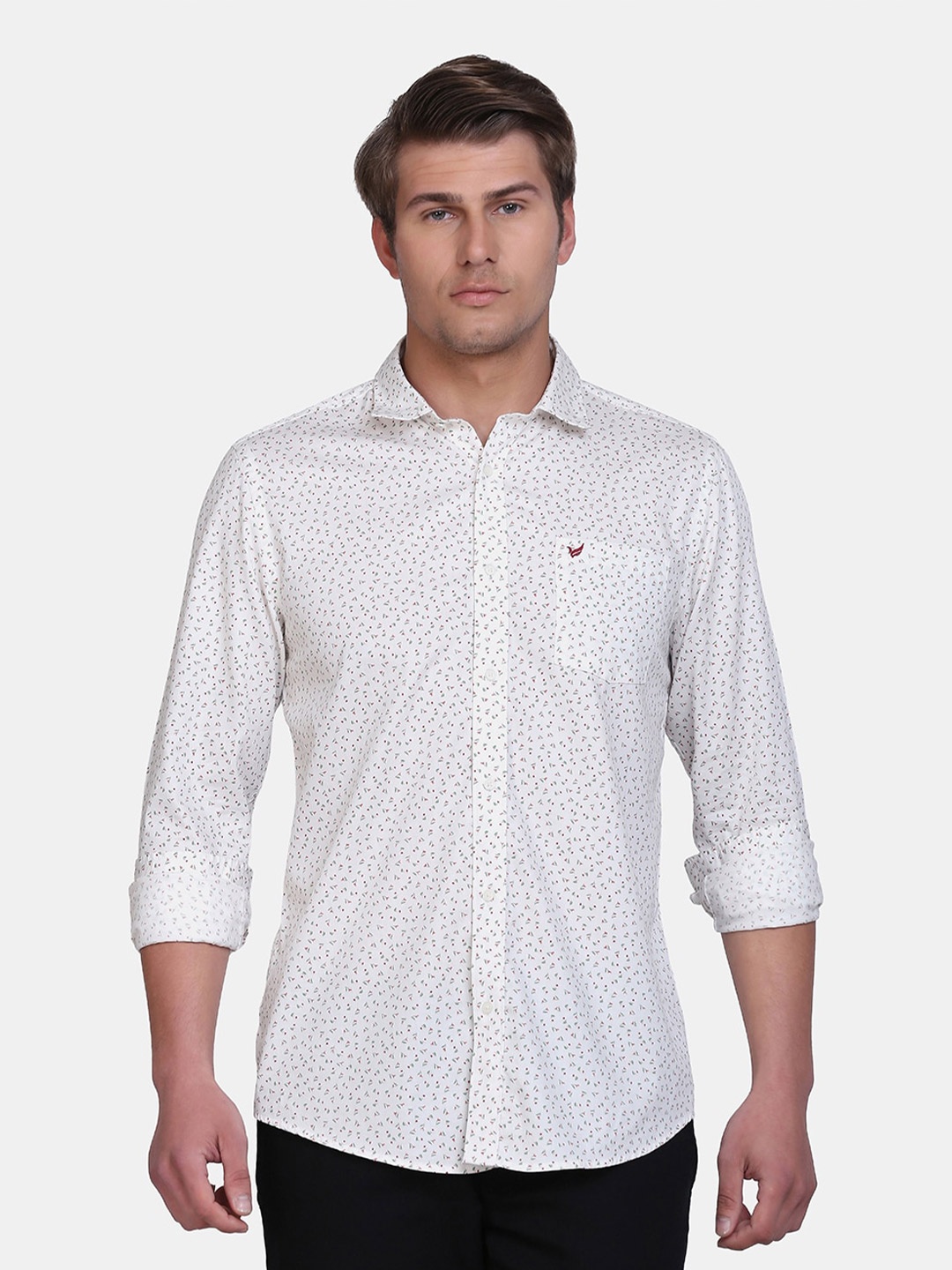 

Blackberrys Men White Slim Fit Floral Printed Casual Shirt