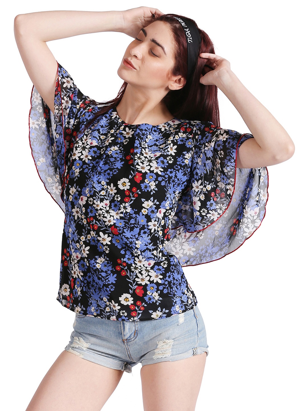 

Noi Women Blue Printed Kaftan Top