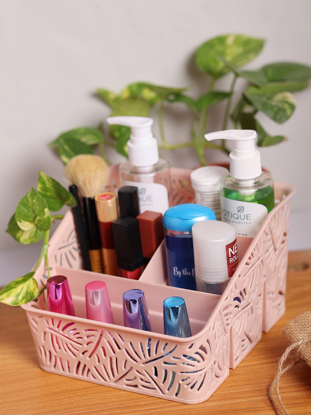 

ZEVORA Peach-Color Five-compartment Multipurpose storage organizer
