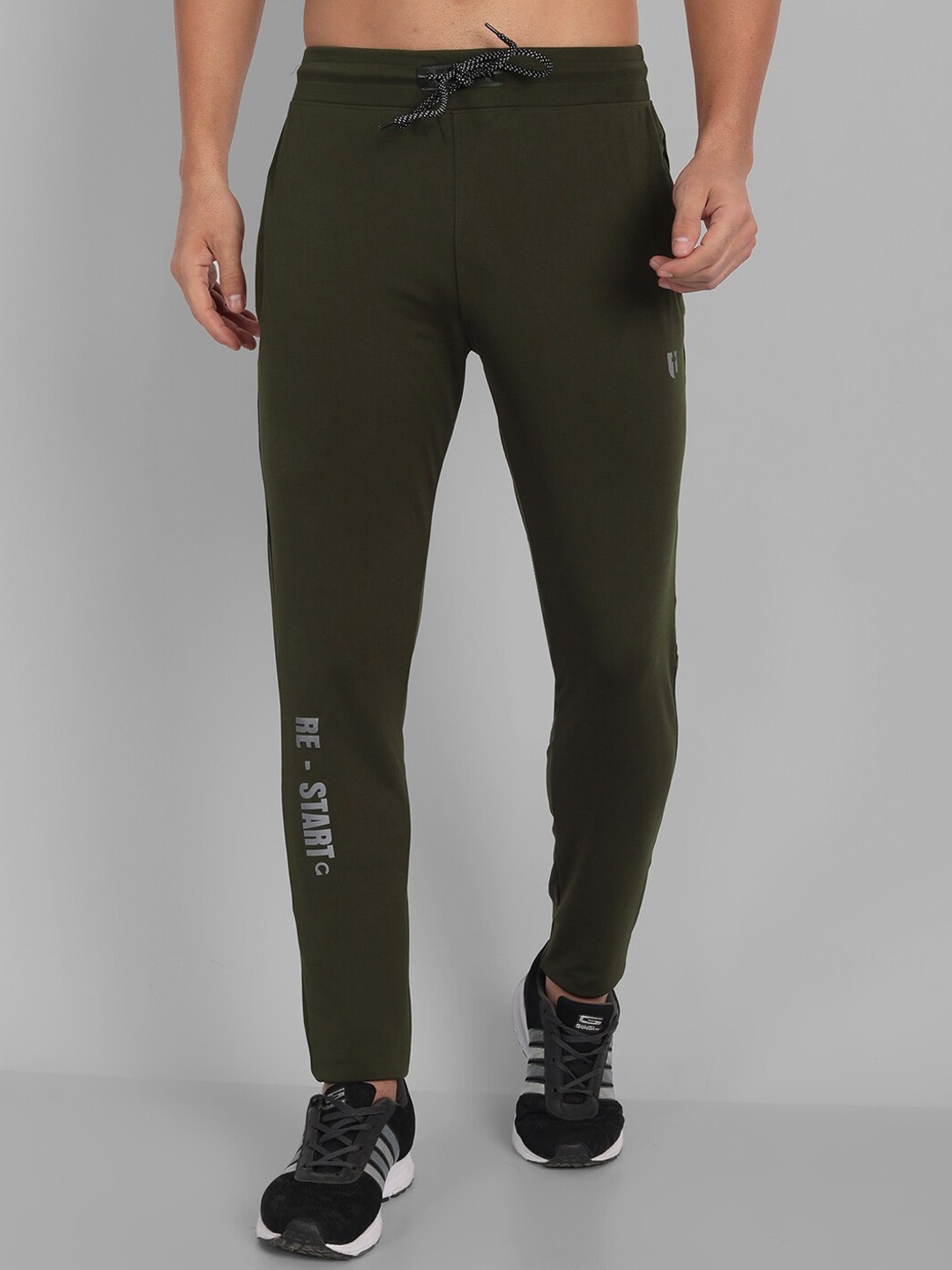 

Pakiza Men Green Printed Sports Track Pants