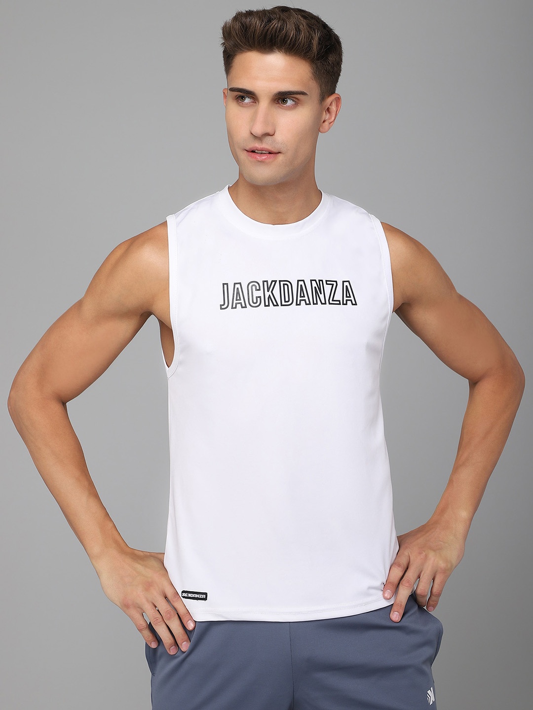 

JACKDANZA Men White Printed Tank Vest