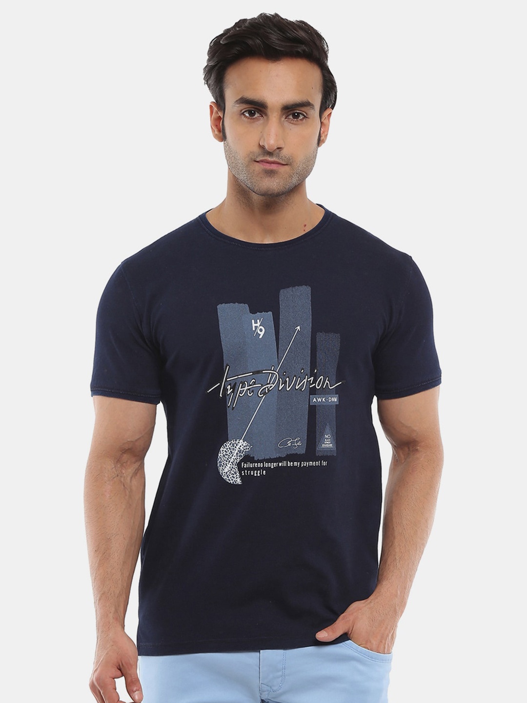 

V-Mart Men Blue Typography Printed Cotton T-shirt
