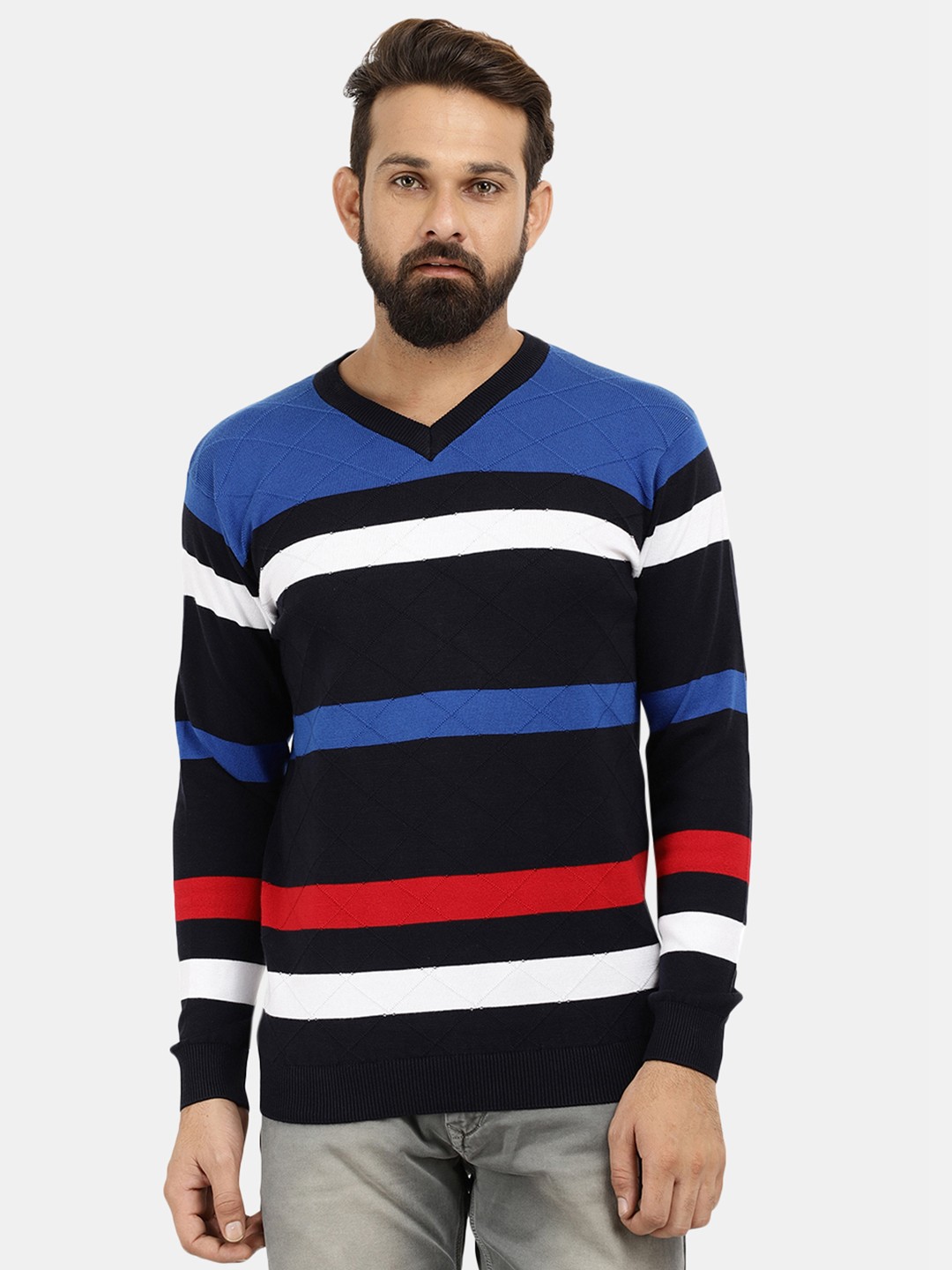 

V-Mart Men Blue Striped V-Neck Cotton T-shirt