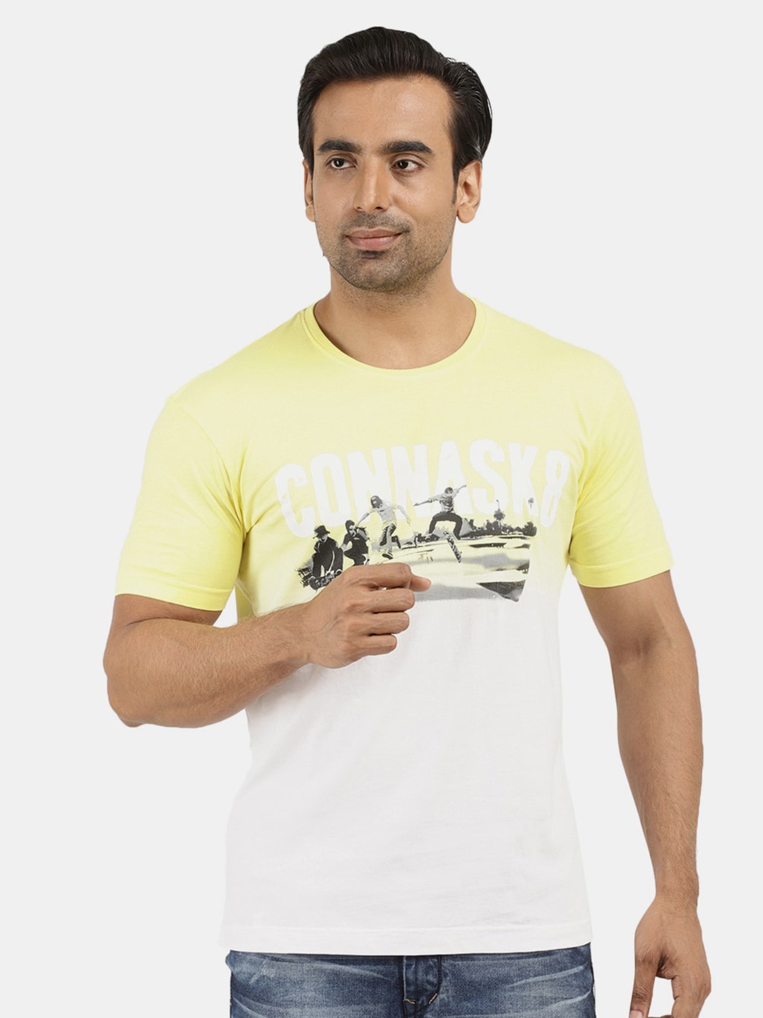 

V-Mart Men Yellow & Off White Printed Cotton T-shirt