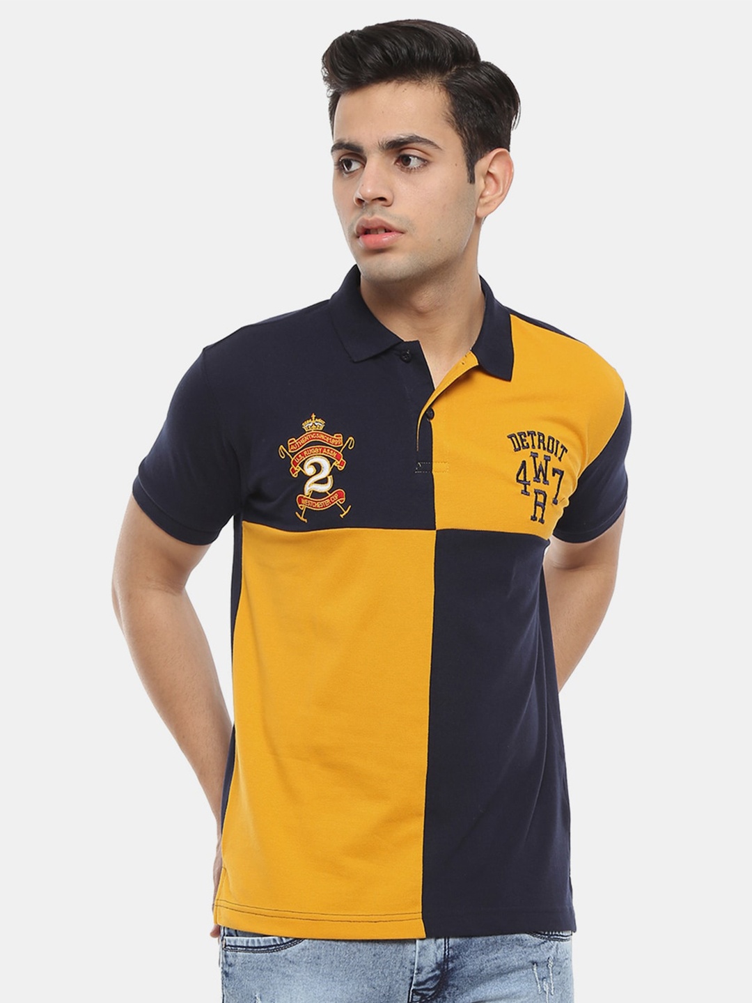 

V-Mart Men Navy Blue Colourblocked Polo Collar T-shirt