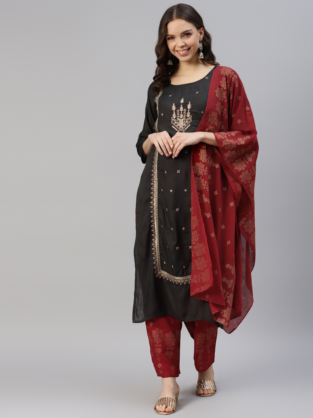 

DIVYANK Women Ethnic Motifs Embroidered Kurta with Trousers & Dupatta, Black
