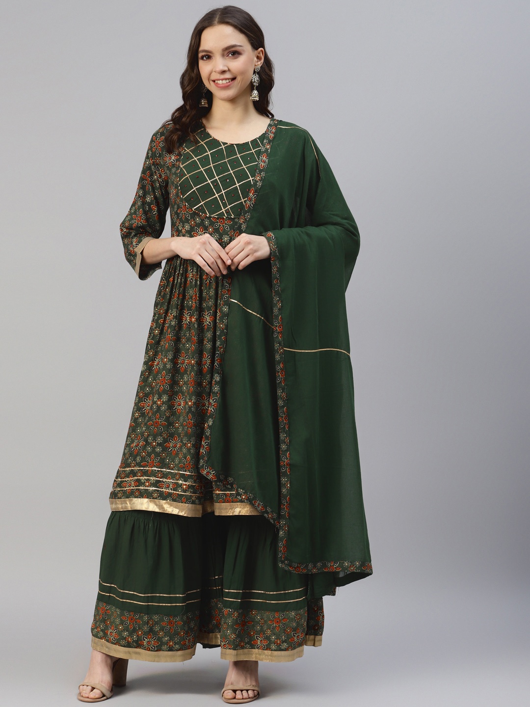 

DIVYANK Women Ethnic Motifs Printed Kurta with Sharara & Dupatta, Green