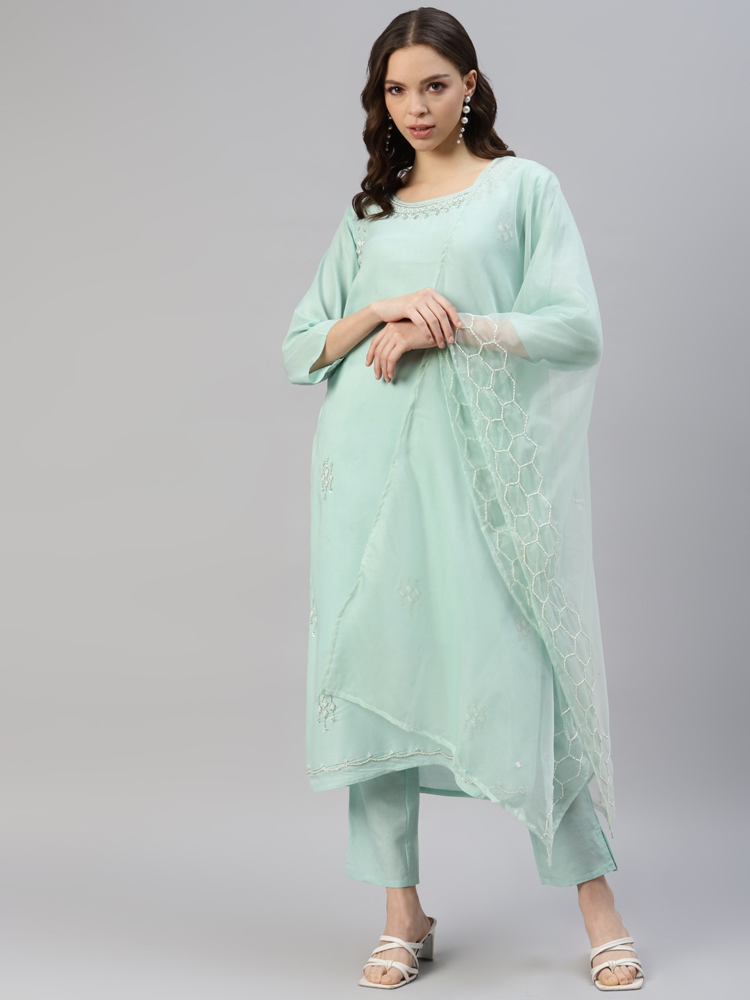 

DIVYANK Women Embellished Chanderi Cotton Kurta with Trousers & Dupatta, Green