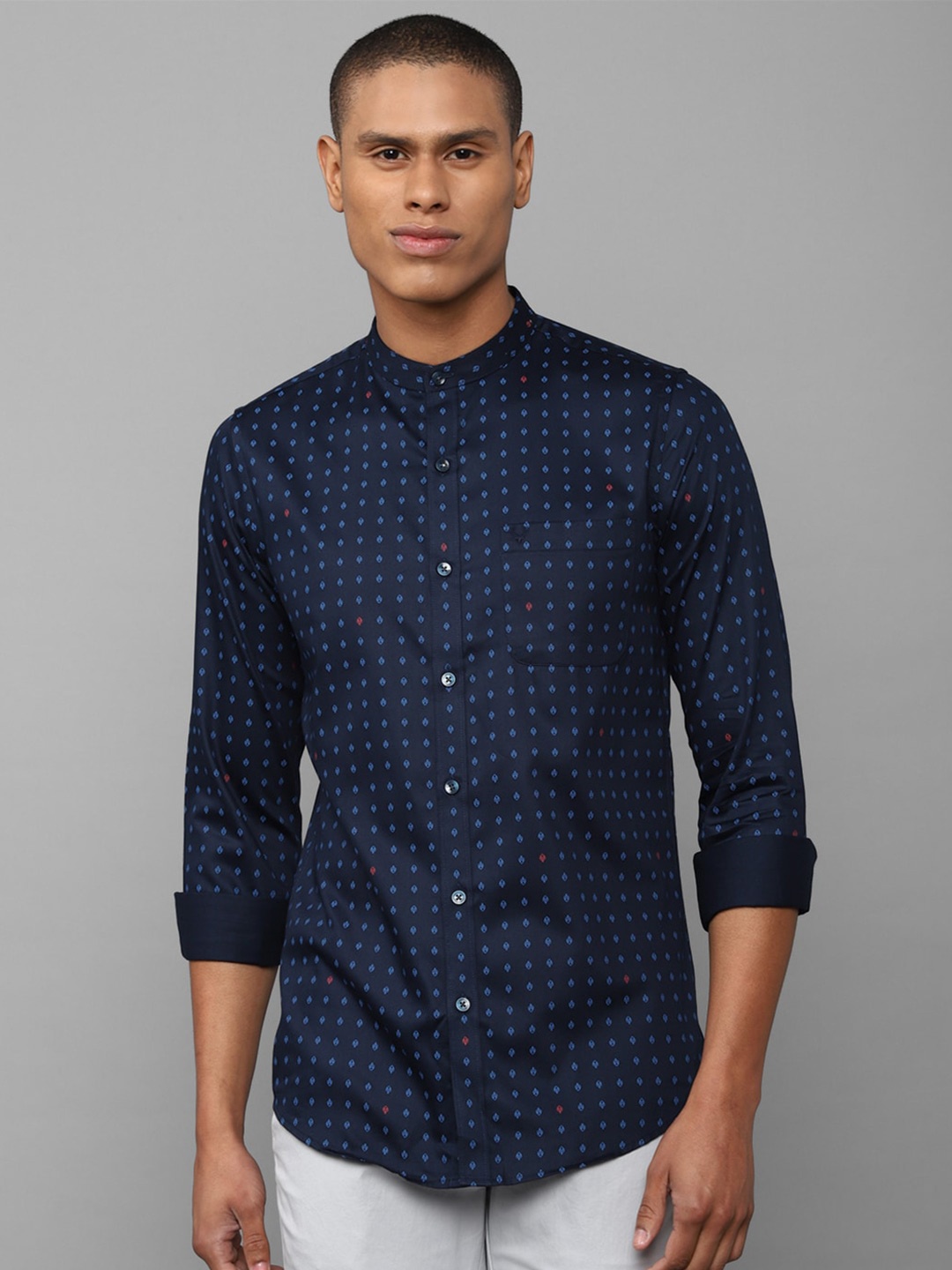 

Allen Solly Men Navy Blue Slim Fit Printed Casual Cotton Shirt