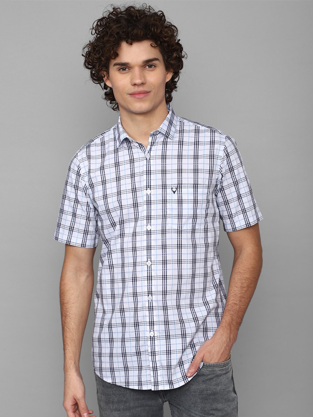 

Allen Solly Men White Slim Fit Tartan Checked Casual Shirt