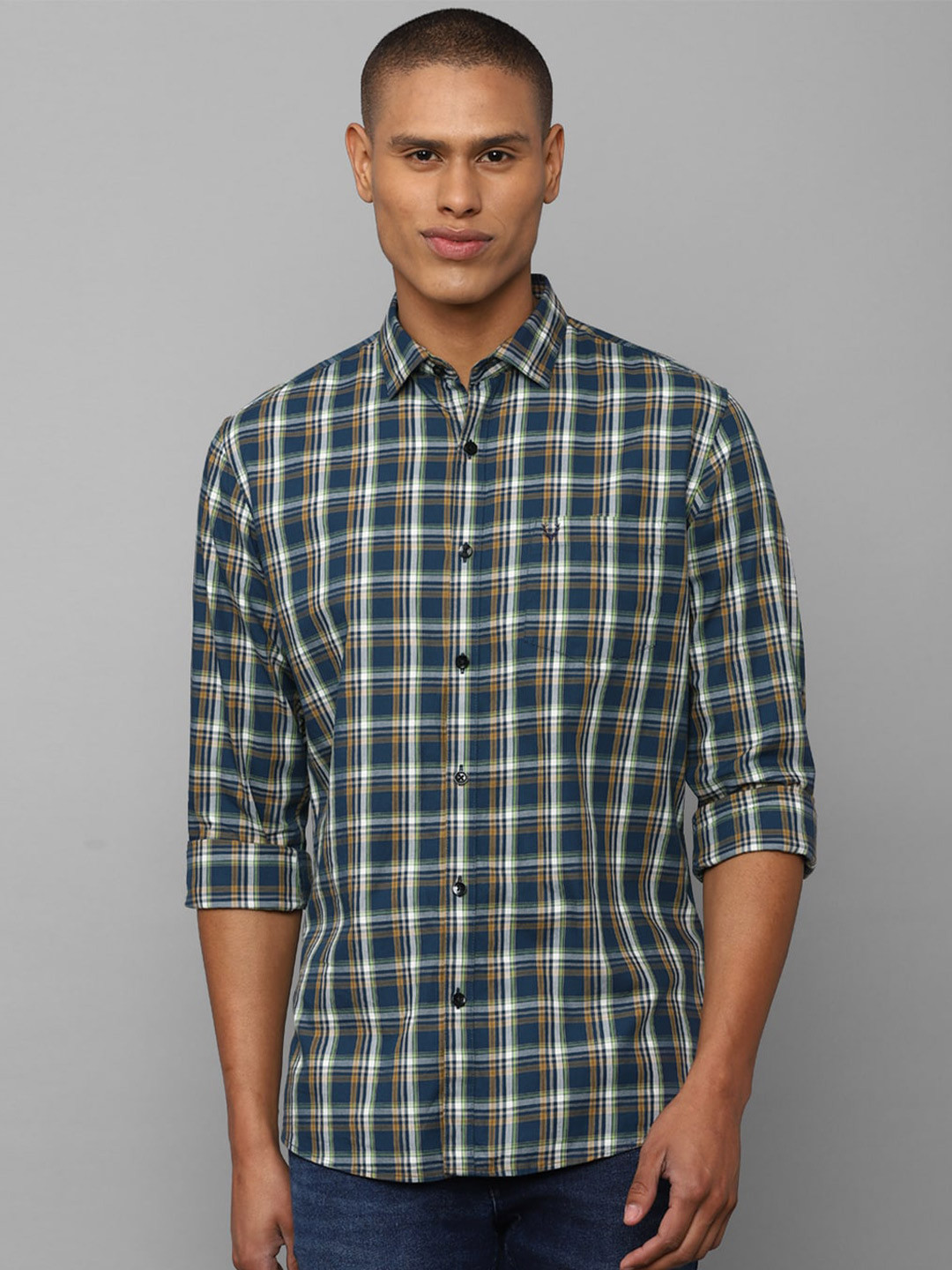 

Allen Solly Men Blue Slim Fit Checked Cotton Casual Shirt