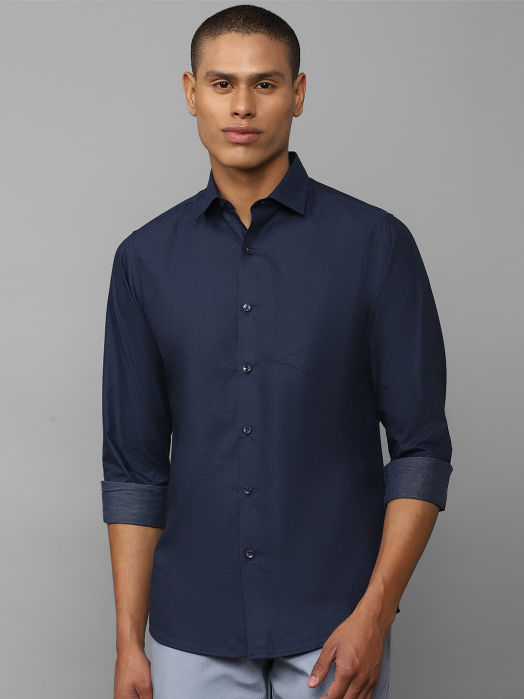 

Allen Solly Men Slim Fit Printed Cotton Casual Shirt, Navy blue
