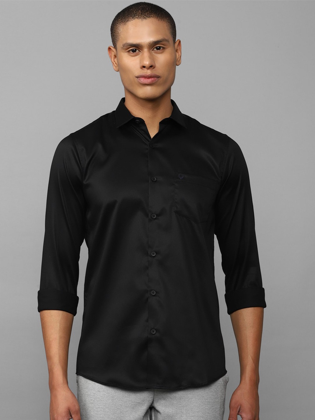 

Allen Solly Men Black Slim Fit Casual Shirt