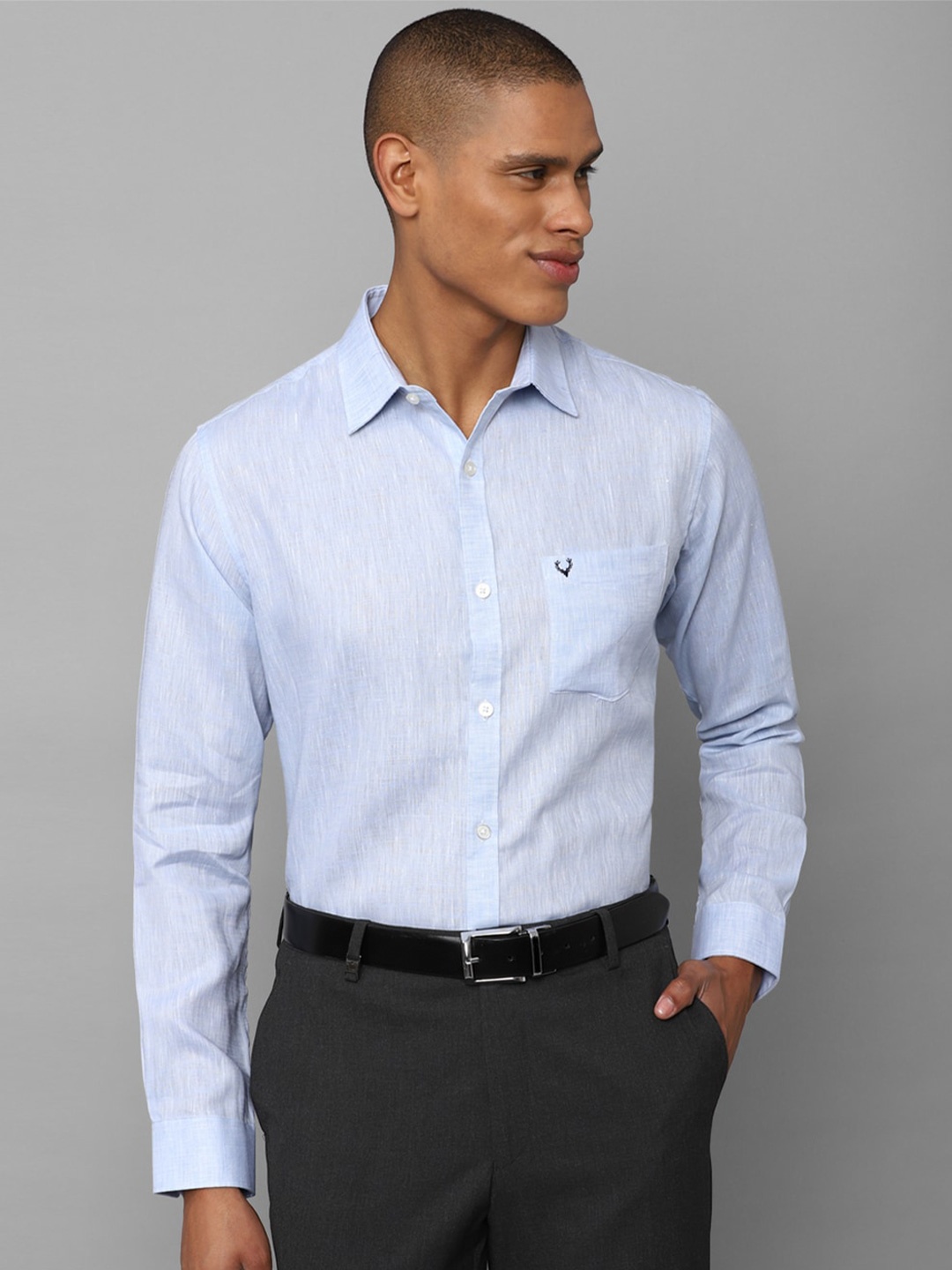 

Allen Solly Men Blue Linen Slim Fit Formal Shirt