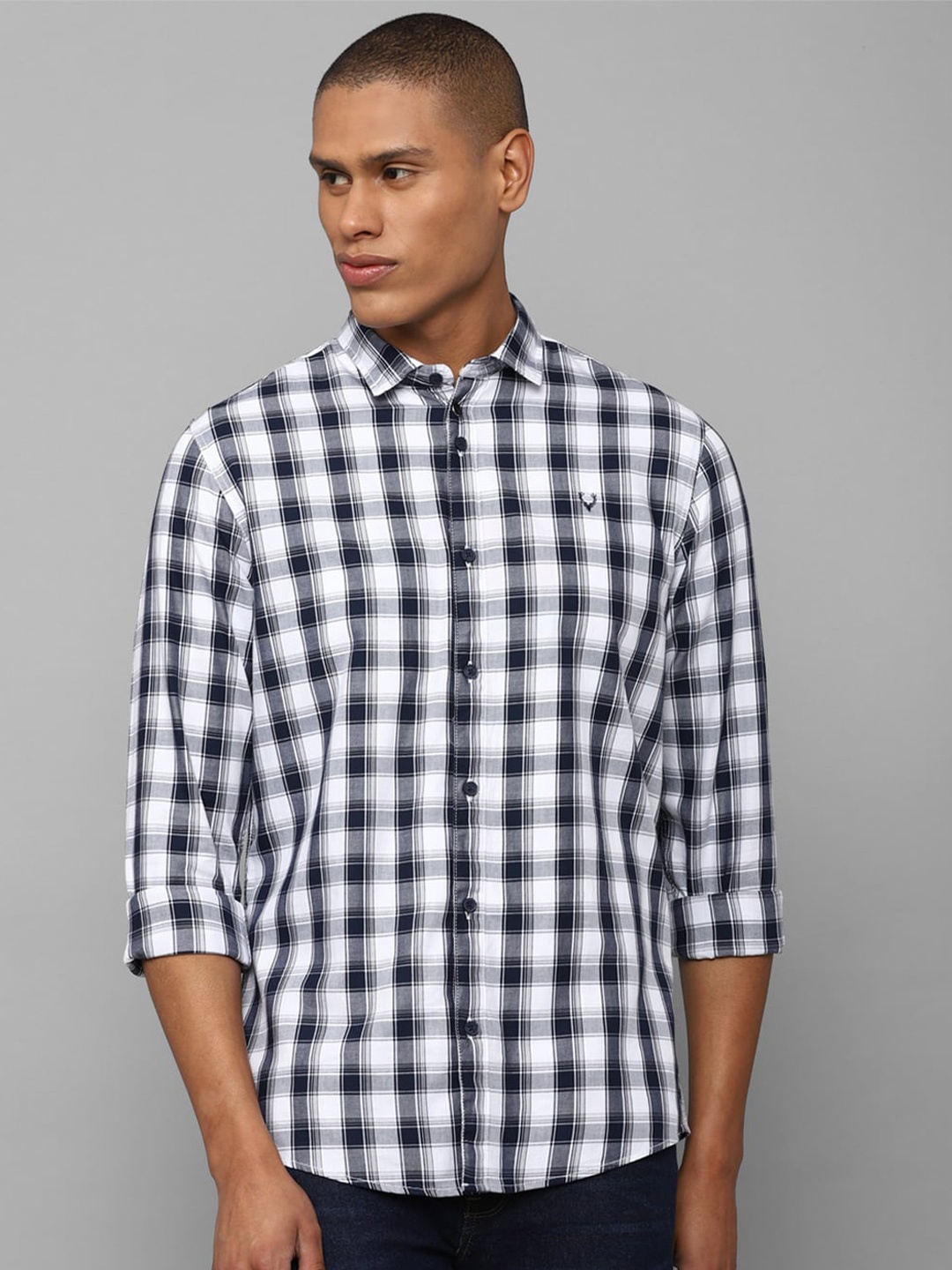 

Allen Solly Sport Men White Checked Pure Cotton Casual Shirt