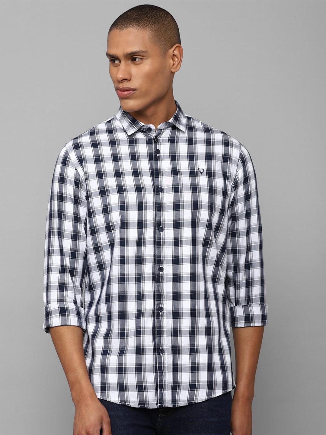 

Allen Solly Sport Men White & Navy Blue Checked Cotton Casual Shirt