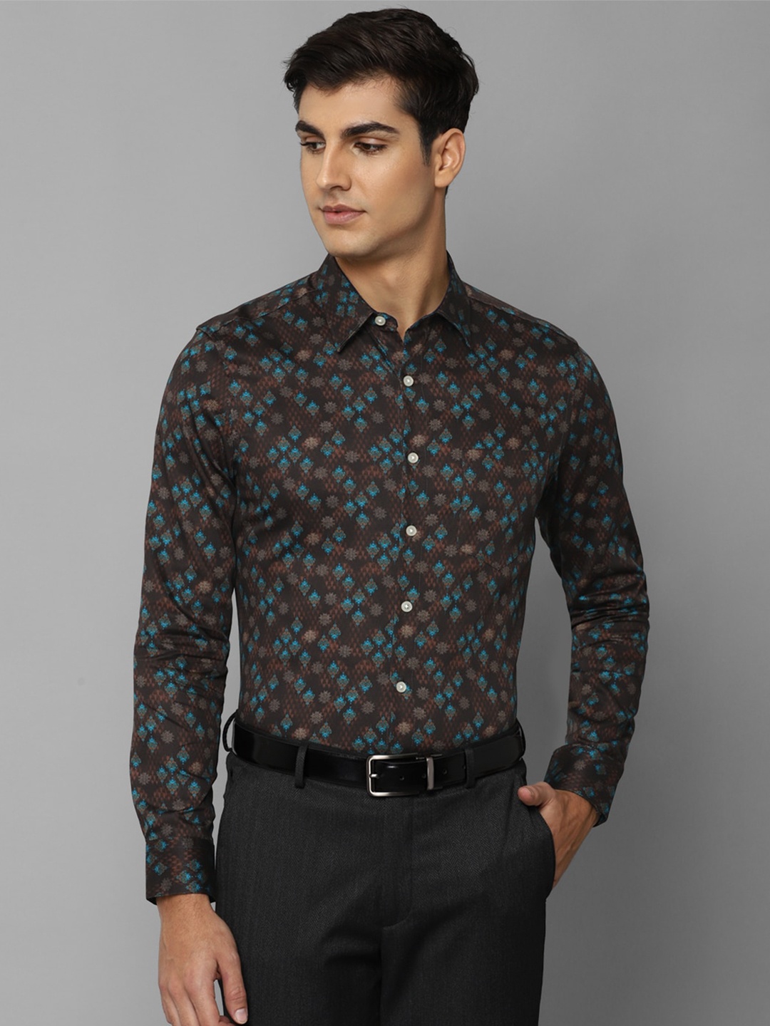 Louis Philippe Men Brown Slim Fit Floral Printed Cotton Formal Shirt
