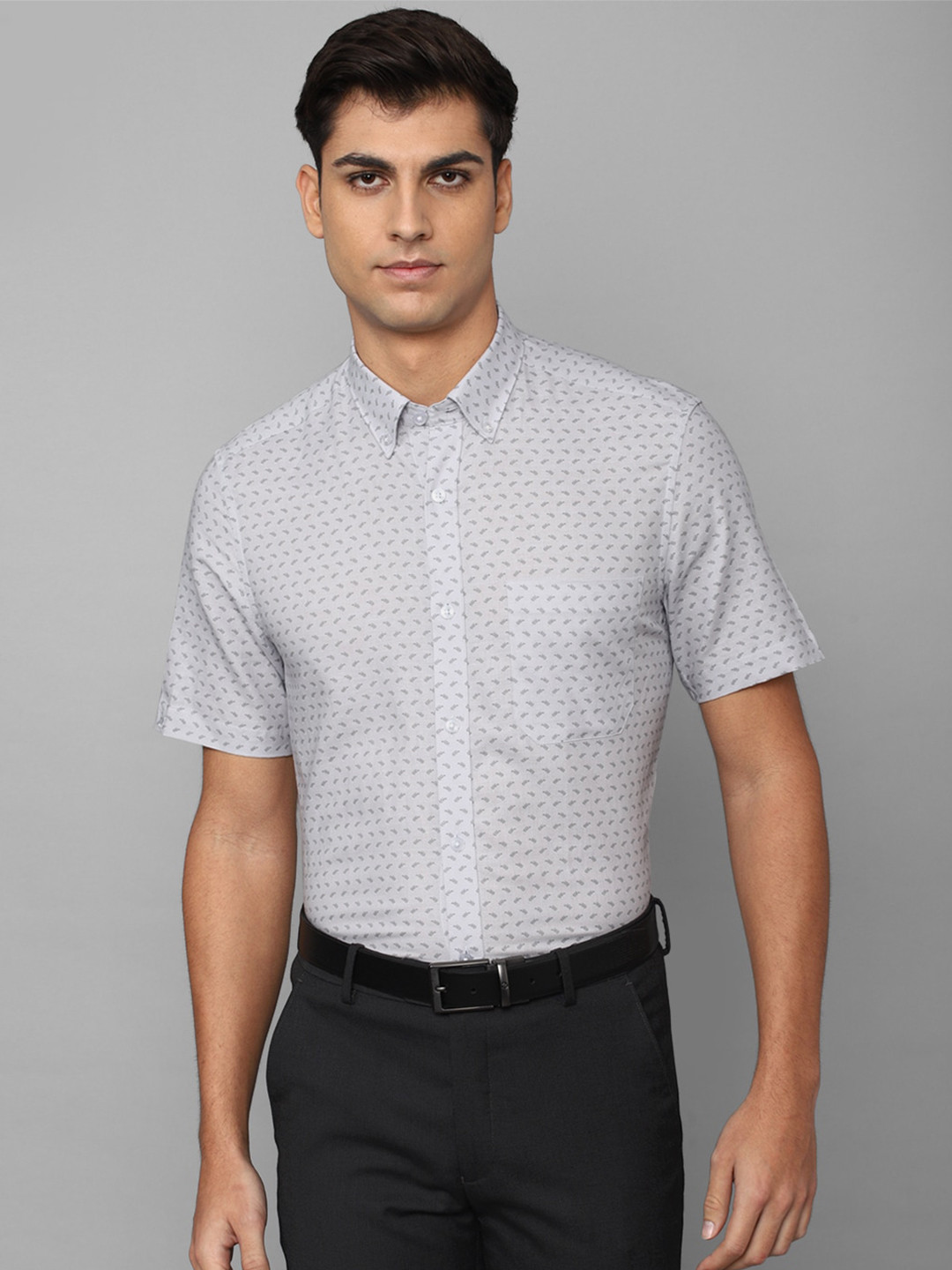 

Louis Philippe Men White Slim Fit Printed Formal Shirt
