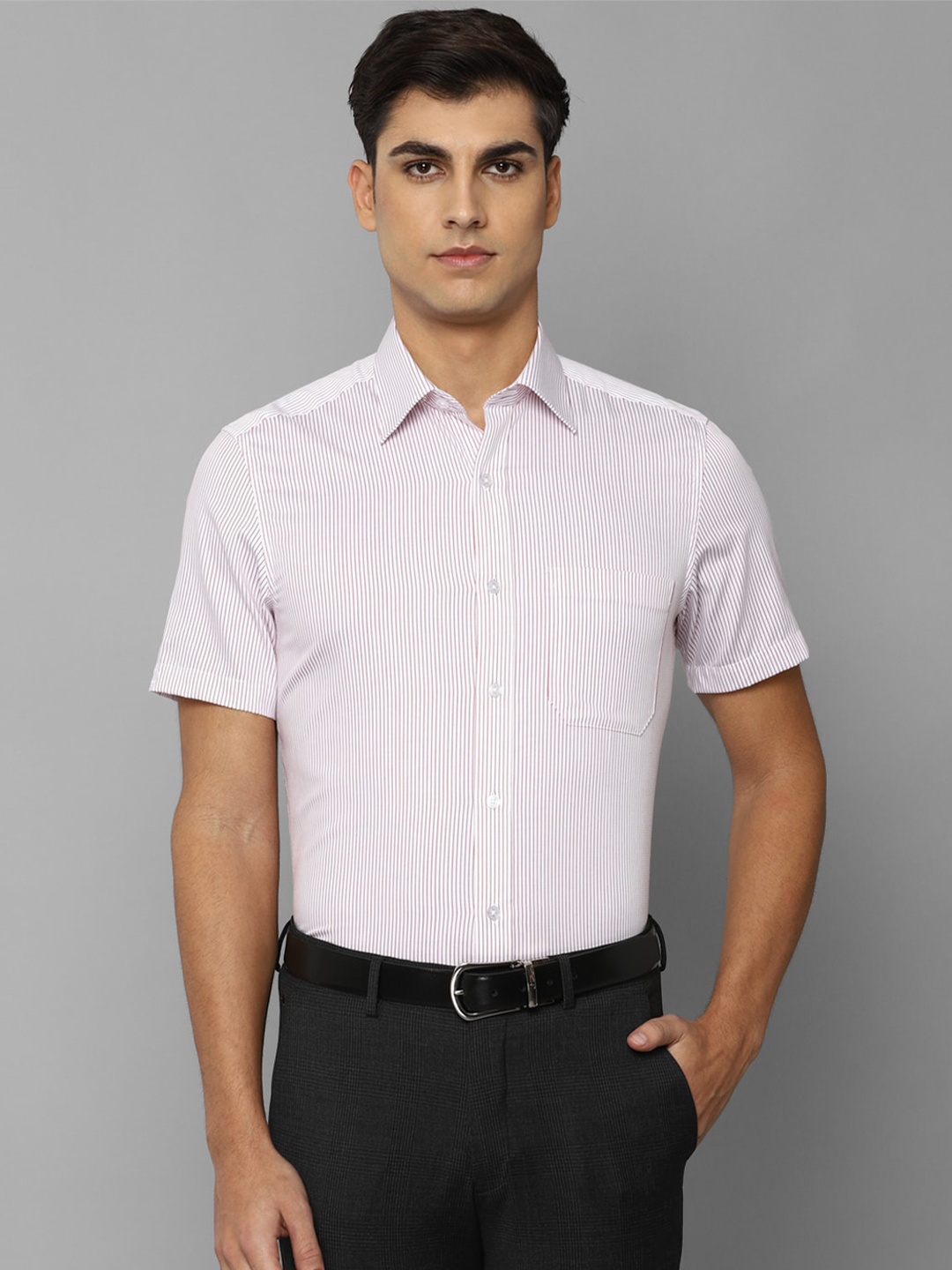 

Louis Philippe Men White & Pink Striped Pure Cotton Formal Shirt