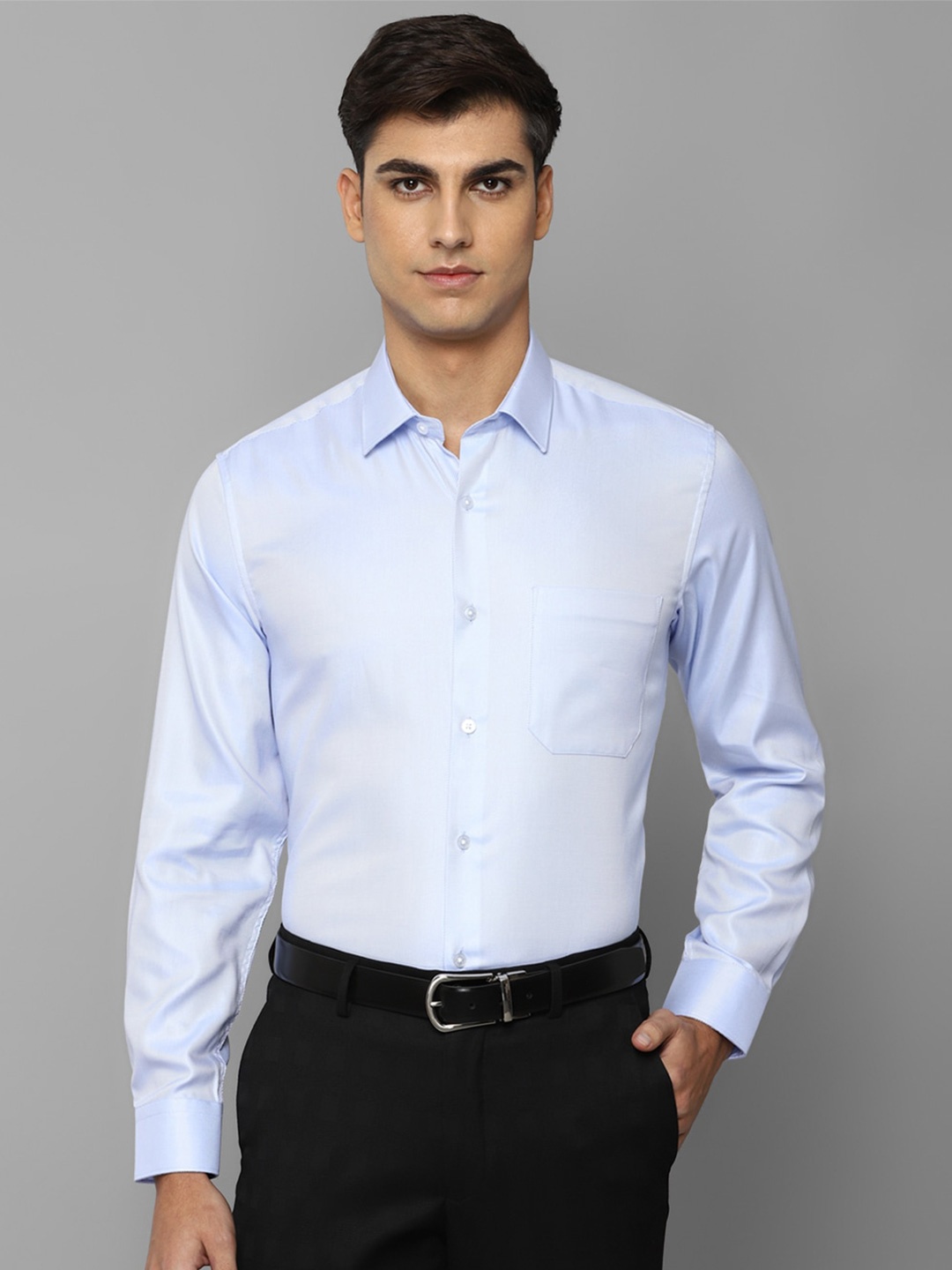 

Louis Philippe Men Blue Slim Fit Formal Shirt
