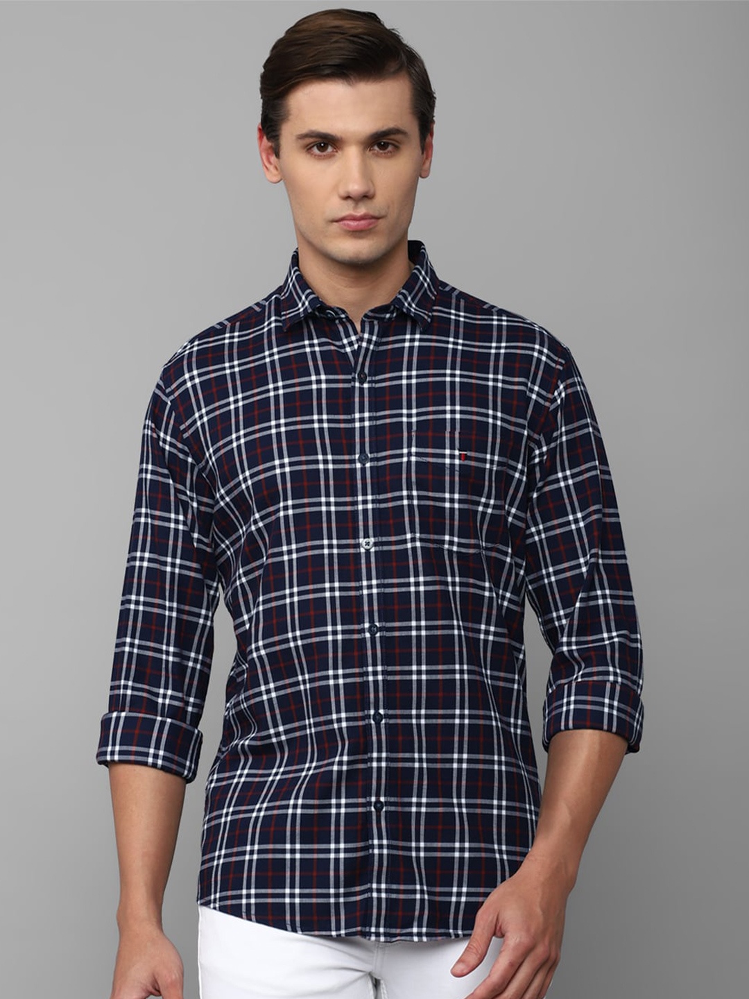 

Louis Philippe Sport Men Navy Blue Slim Fit Tartan Checked Pure Cotton Casual Shirt