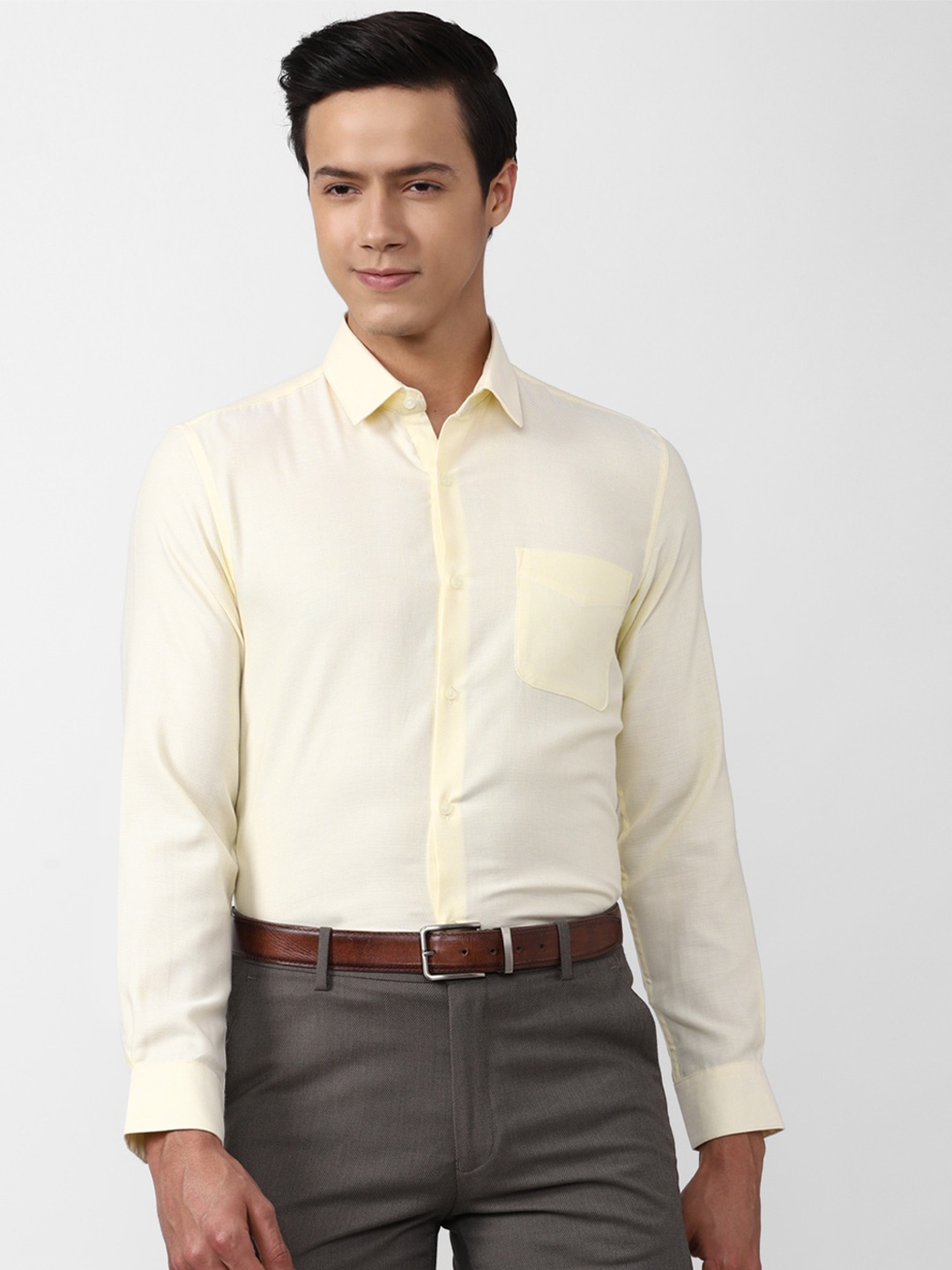 

Peter England Men Yellow Formal Shirt