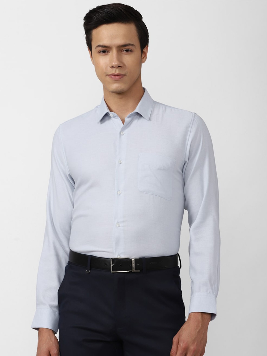 

Peter England Men Formal Shirt, Blue