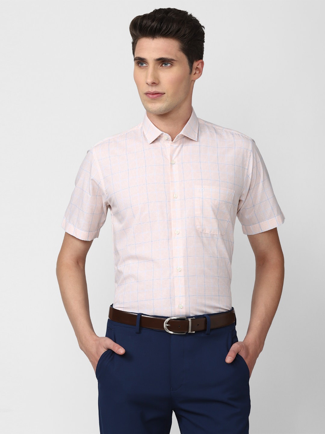 

Peter England Men Cream-Coloured Checked Cotton Formal Shirt