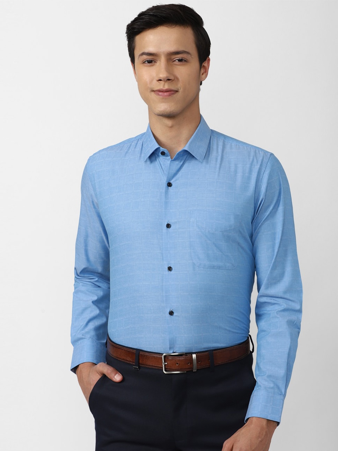 

Peter England Men Blue Checked Cotton Formal Shirt