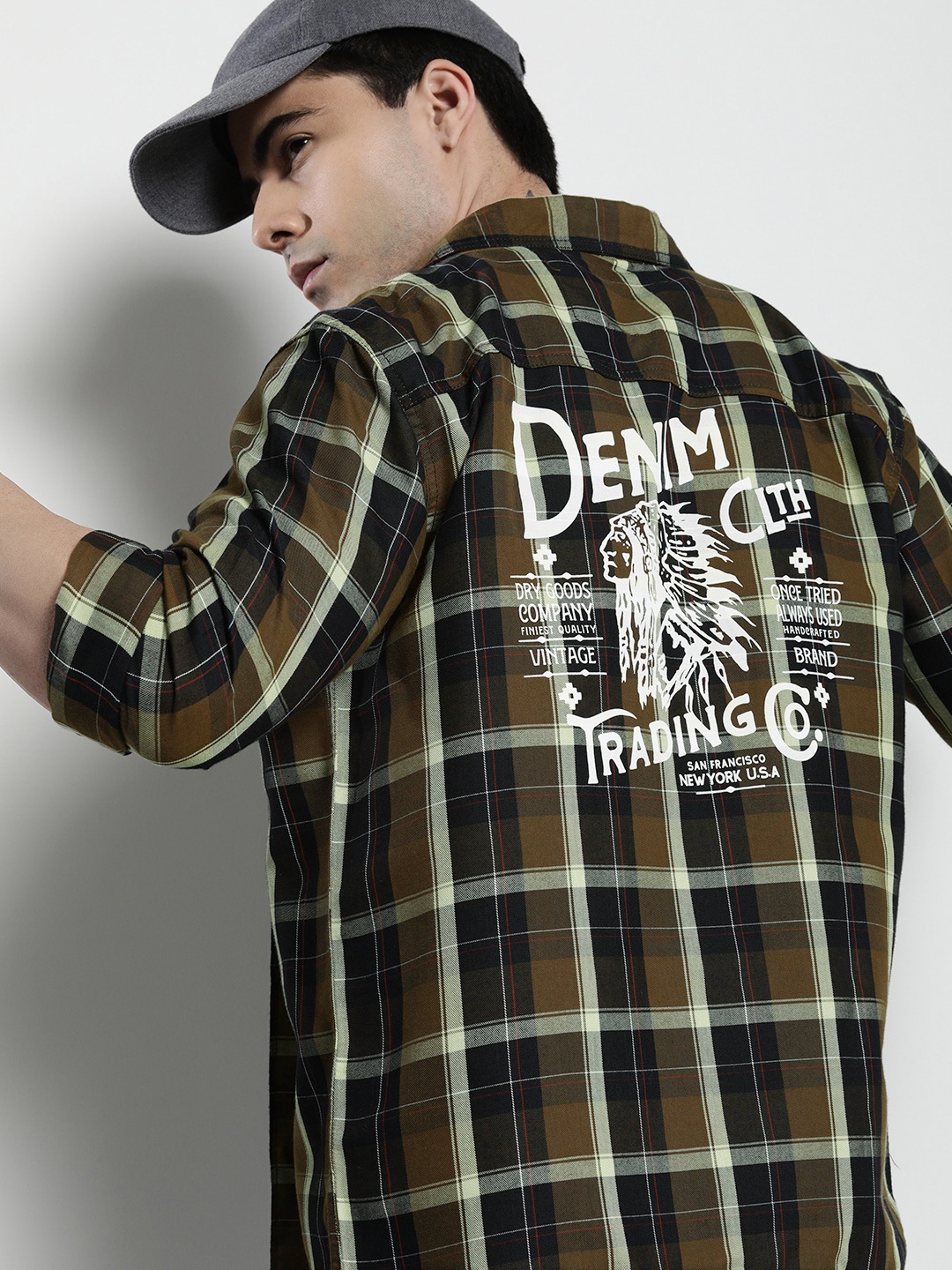 

The Indian Garage Co Men Tartan Checked Casual Shirt, Olive