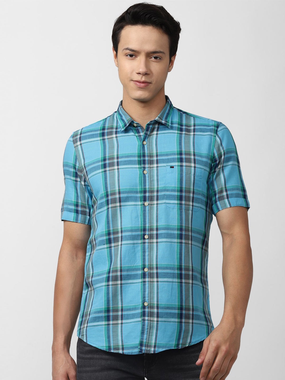 

Peter England Casuals Men Blue Slim Fit Tartan Checks Casual Shirt