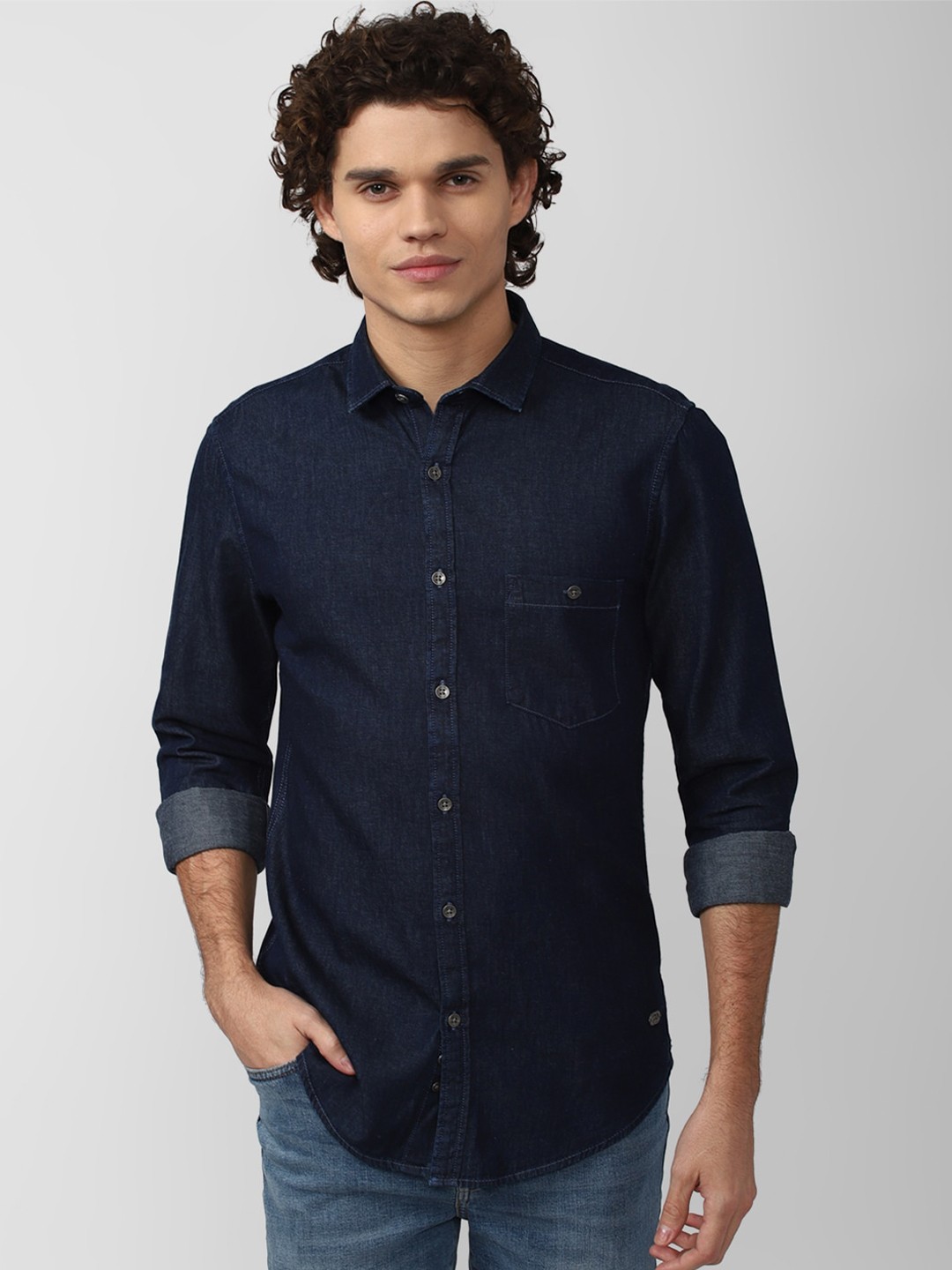 

Peter England Casuals Slim Fit Spread Collar Long Sleeves Casual Denim Shirt, Navy blue