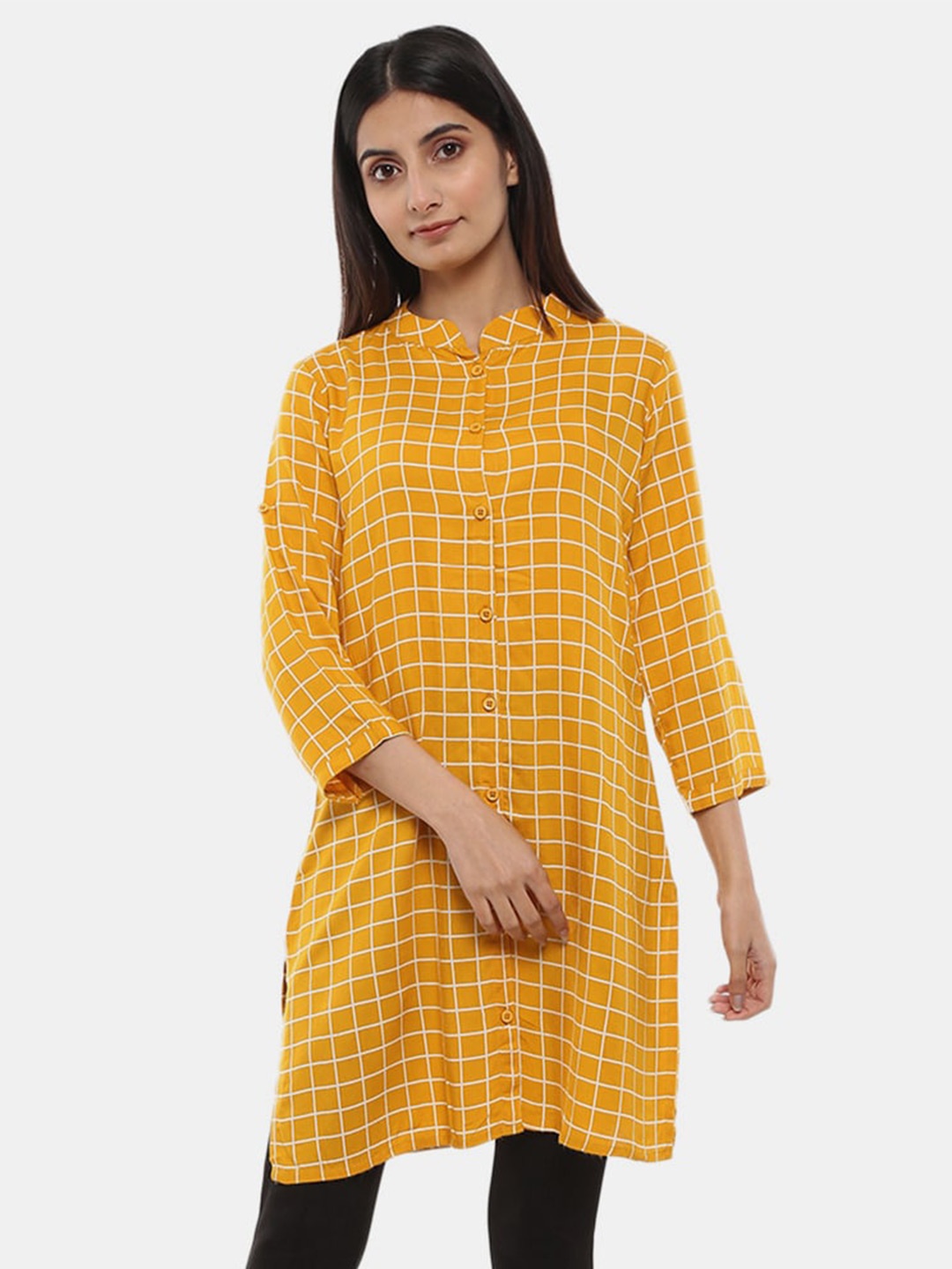 

V-Mart Mustard Yellow & White Geometric Printed Mandarin Collar Kurta