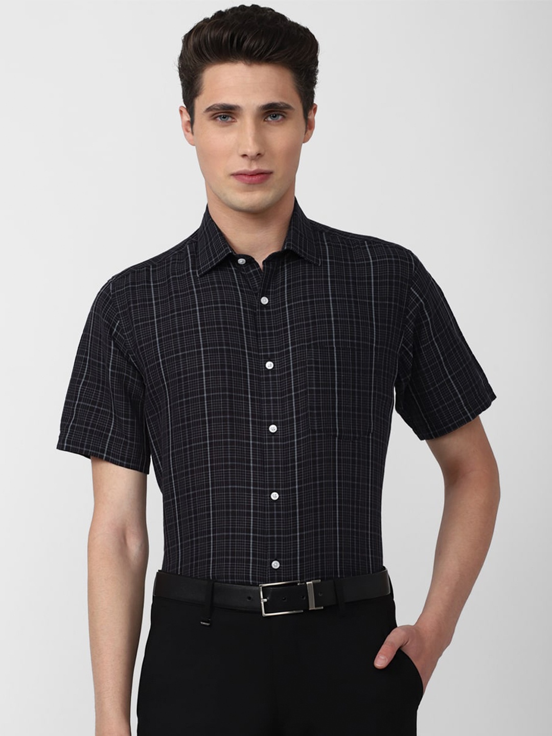 

Van Heusen Men Black Checked Formal Shirt