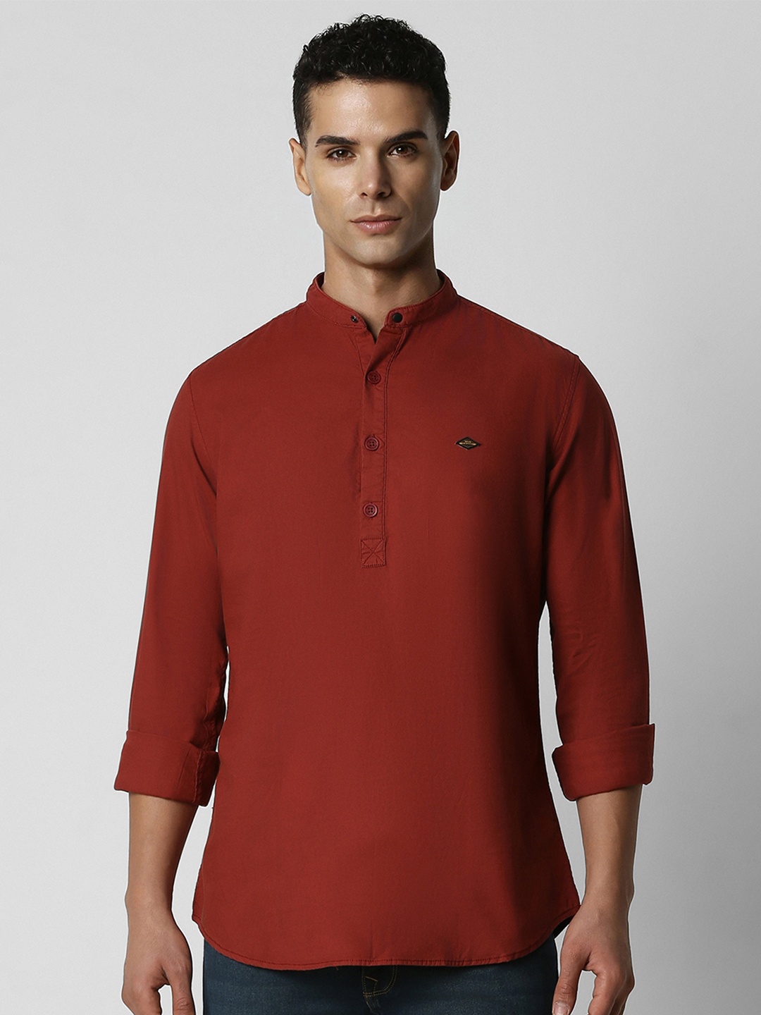 

VAN HEUSEN DENIM LABS Men Maroon Slim Fit Casual Cotton Shirt