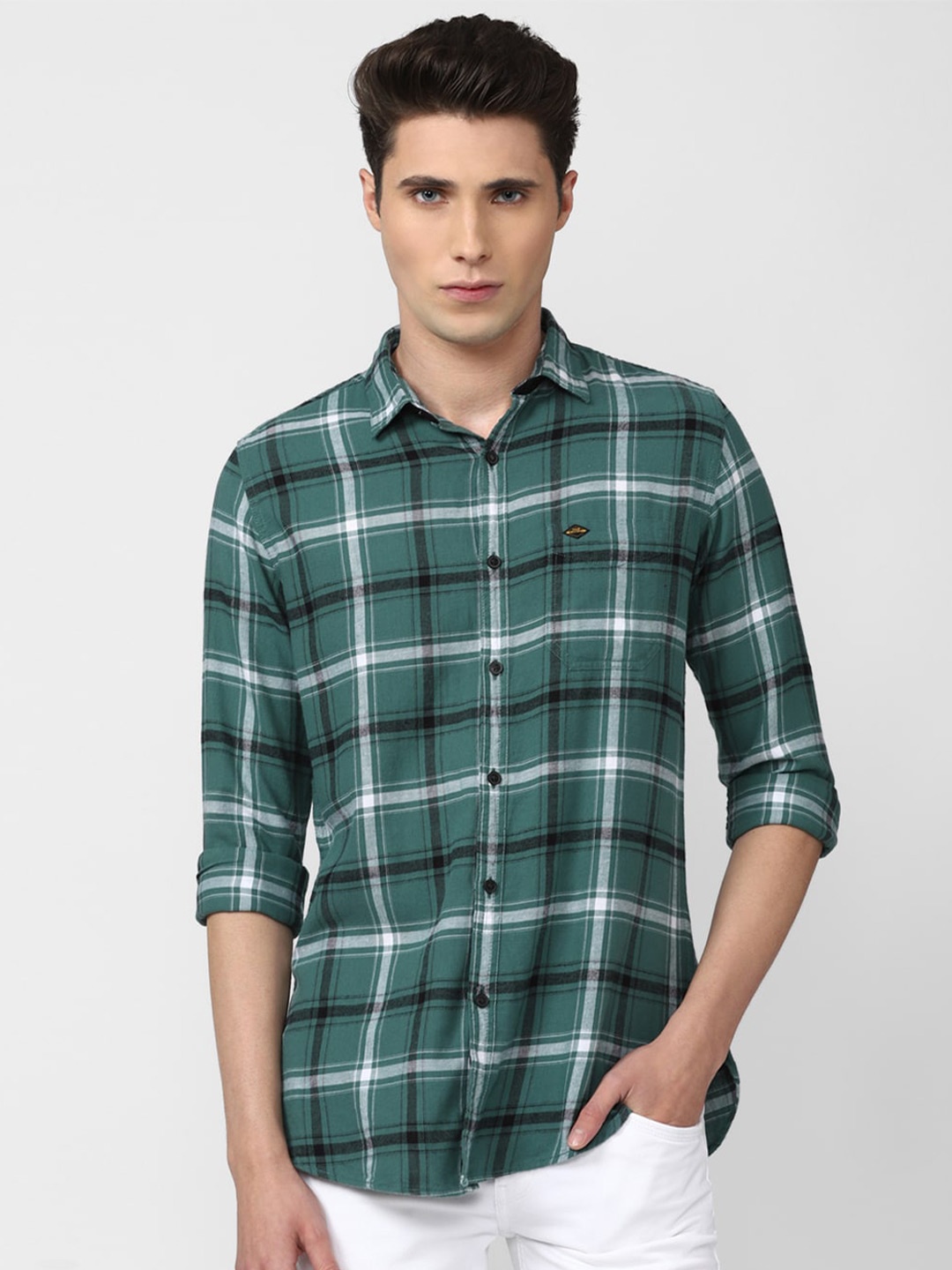 

VAN HEUSEN DENIM LABS Men Green & White Slim Fit Checked Cotton Casual Shirt