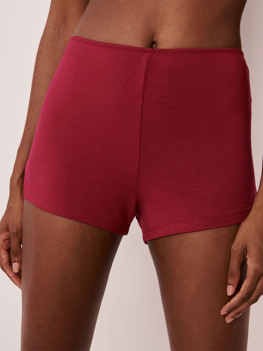 

La Vie en Rose Women Maroon Lounge Shorts
