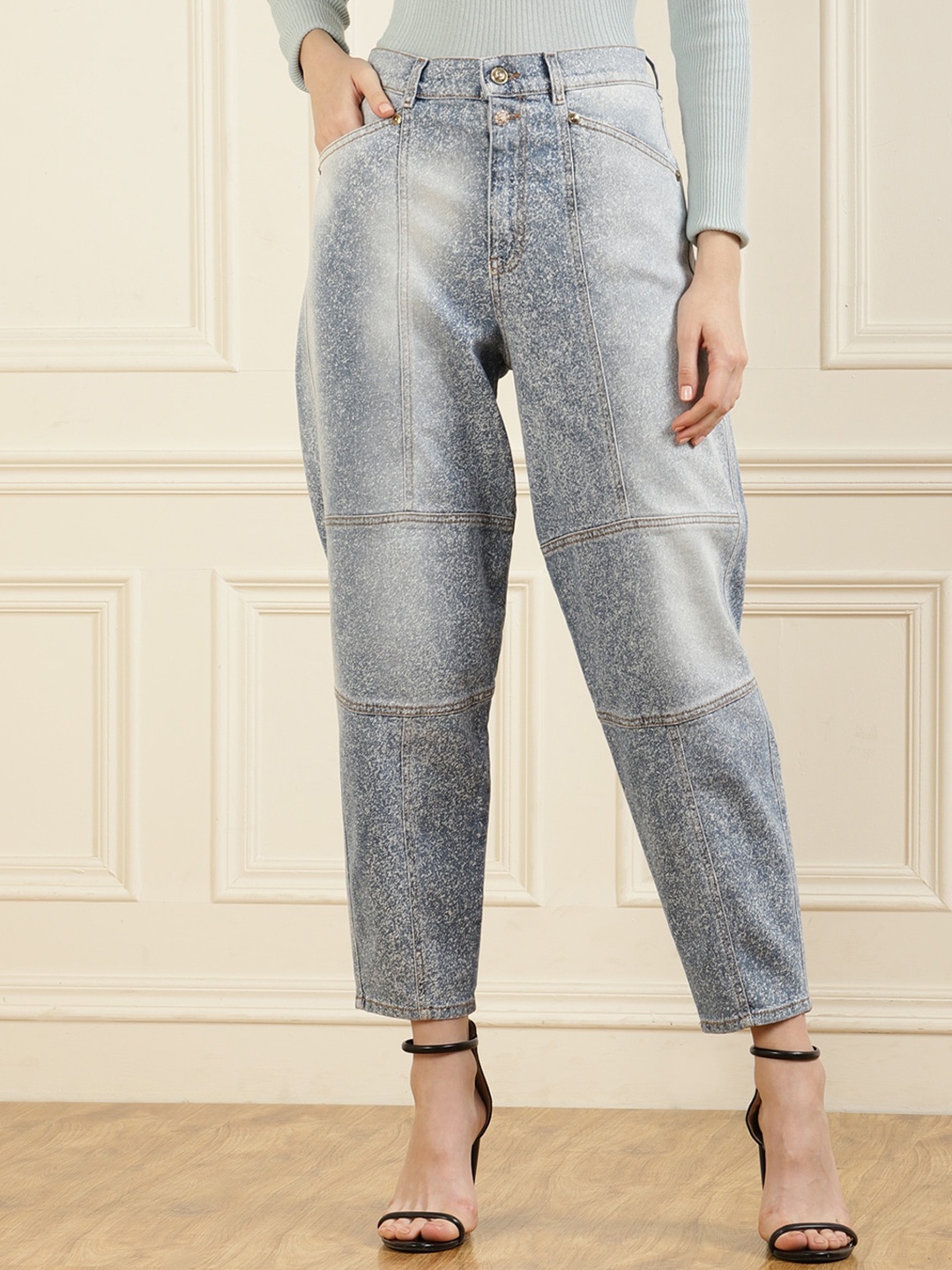 

Versace Jeans Couture Women Blue High-Rise Heavy Fade Jeans