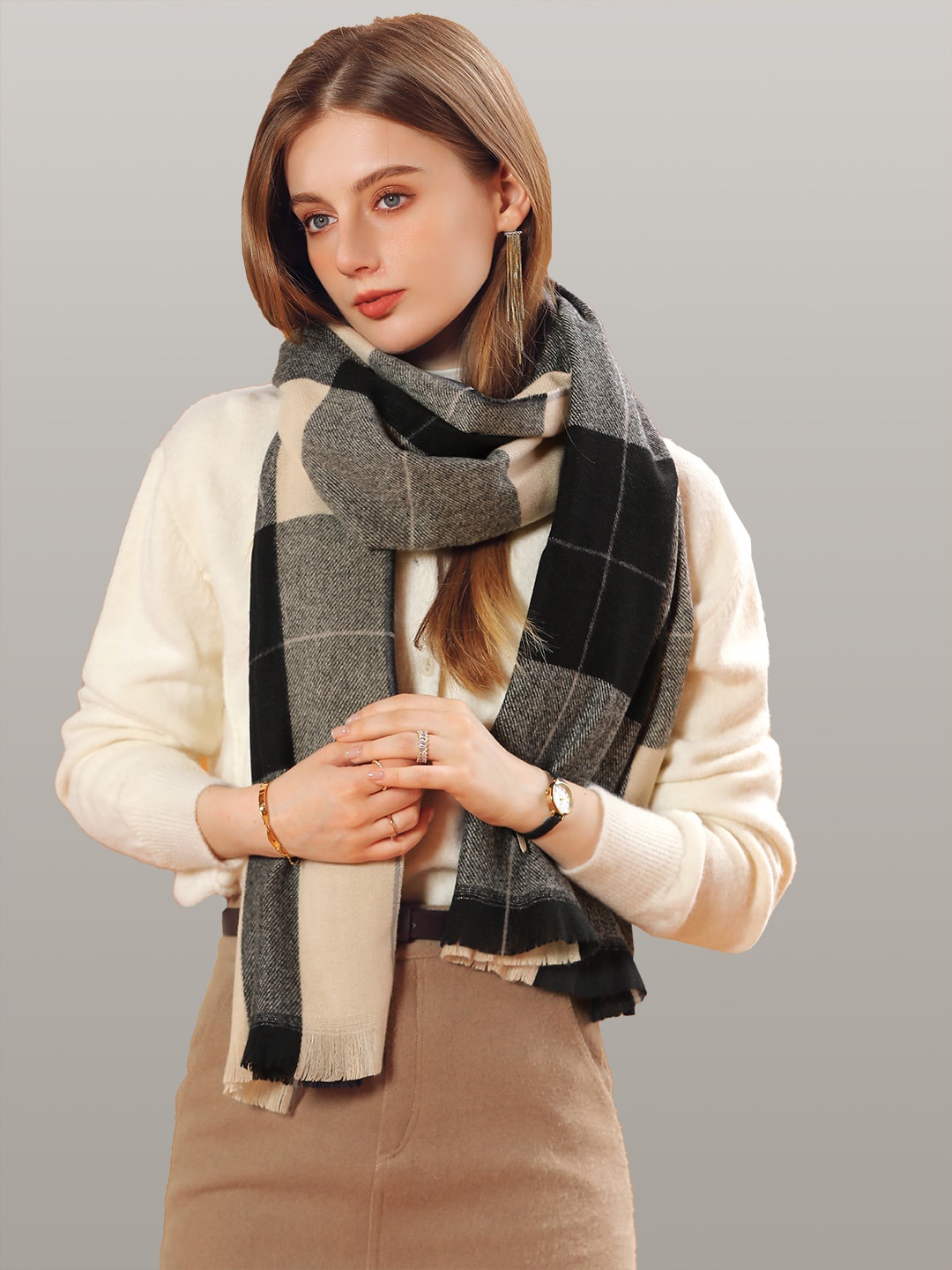 

JC Collection Women Grey & Beige Checked Scarf